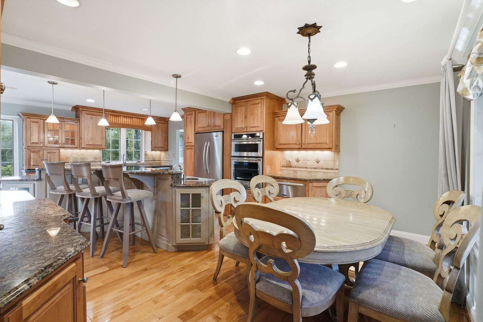 3 Old Creek Road, Palos Park, IL 60464