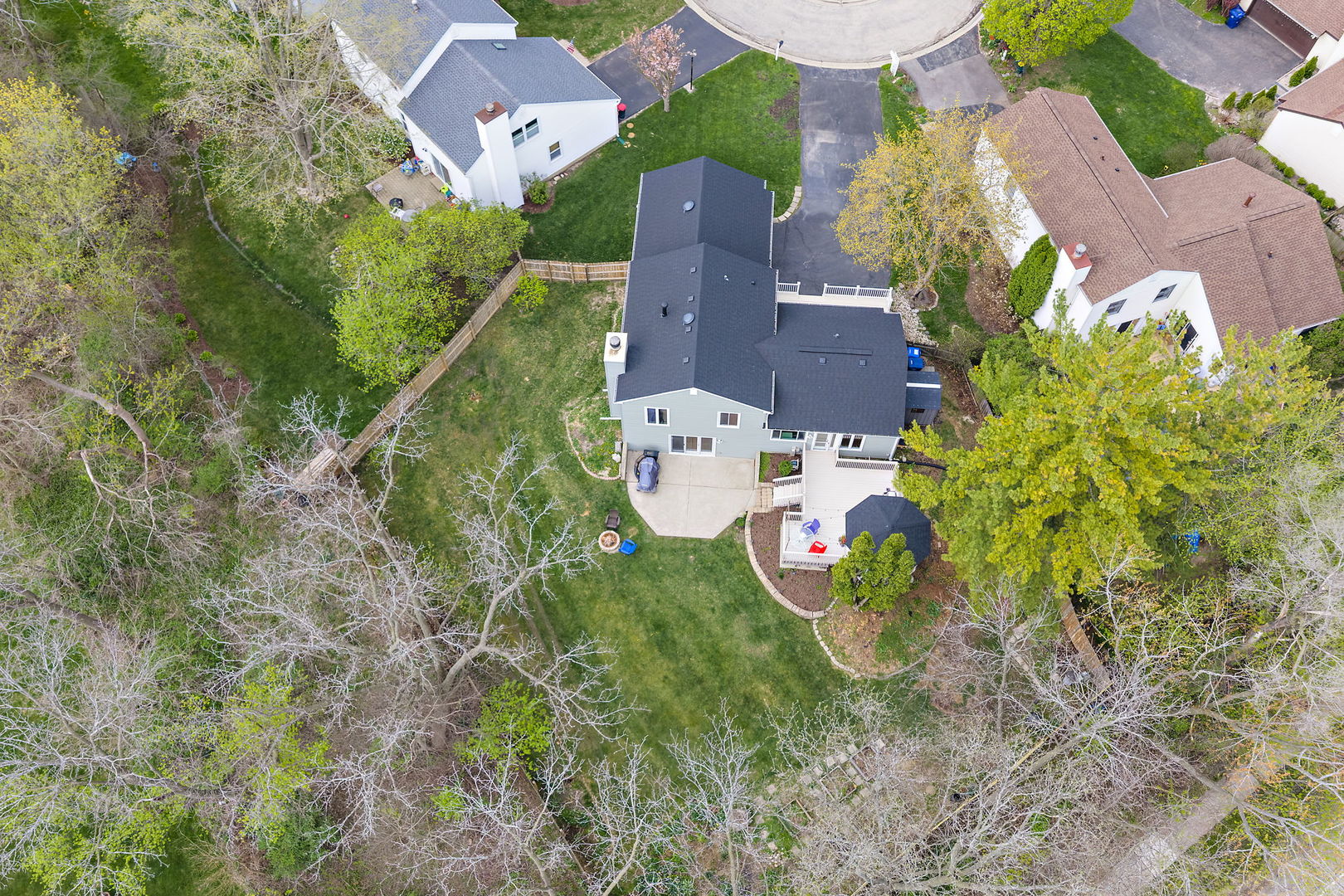 4931 CARRIAGE Drive, Gurnee, IL 60031