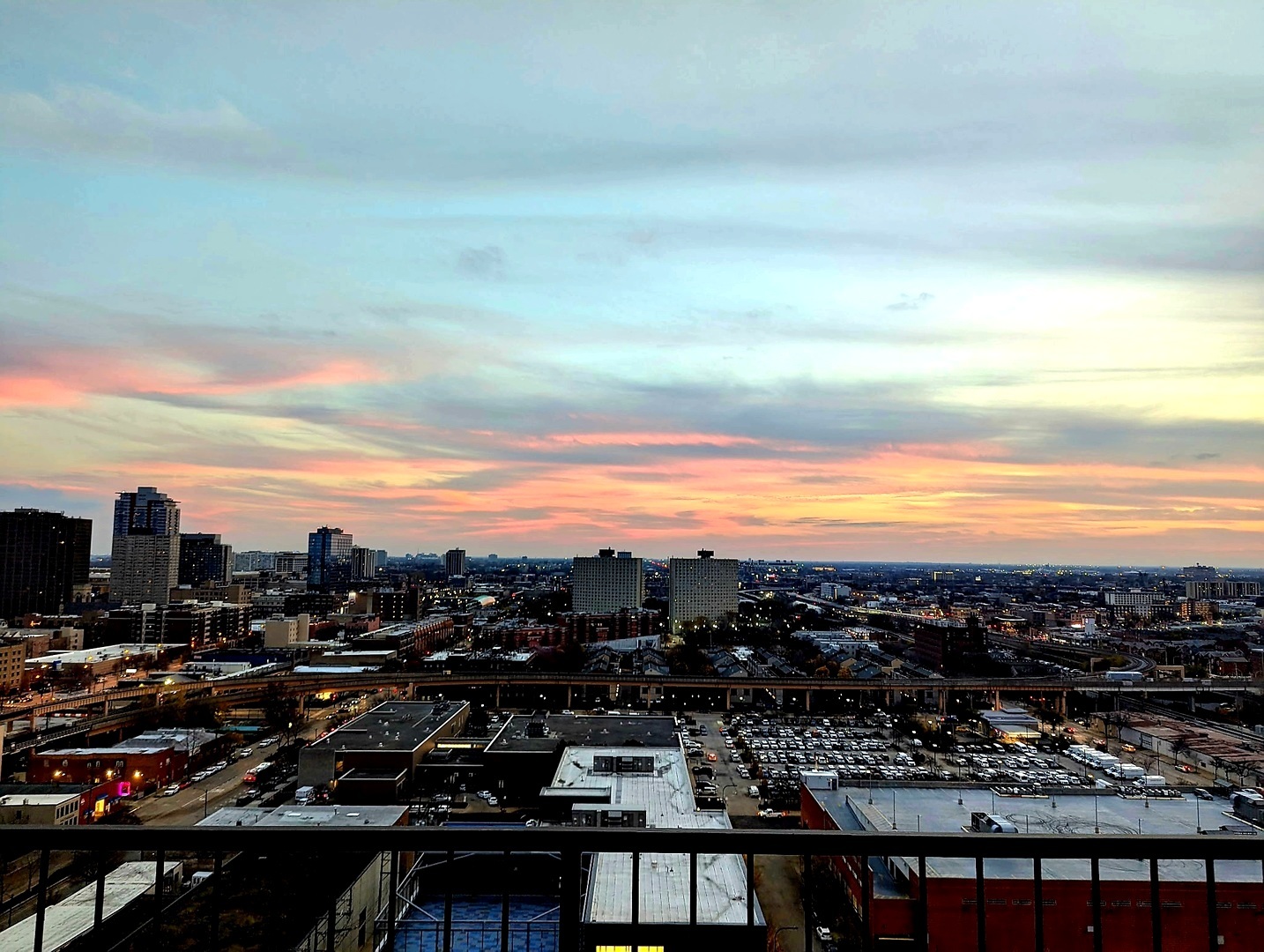 1530 S State Street #17R, Chicago, IL 60605