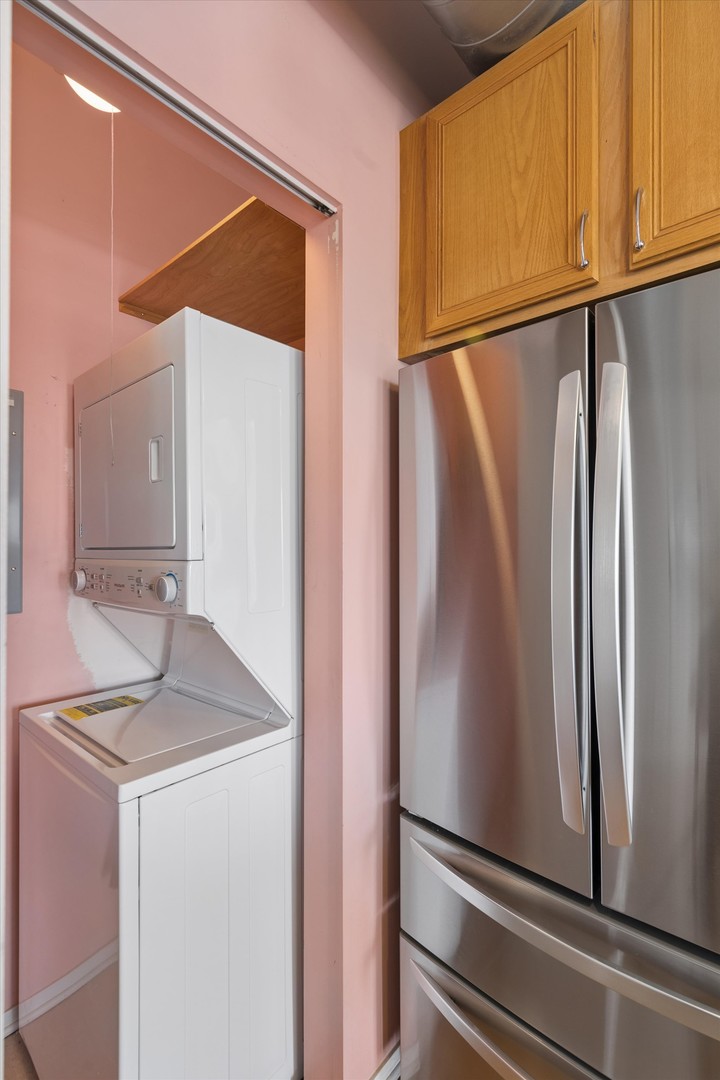 1530 S State Street #17R, Chicago, IL 60605