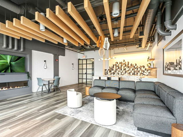 1530 S State Street #17R, Chicago, IL 60605