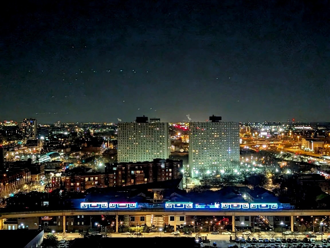 1530 S State Street #17R, Chicago, IL 60605