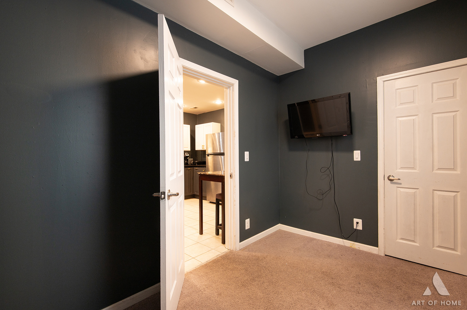 2110 N mango Avenue, Chicago, IL 60639