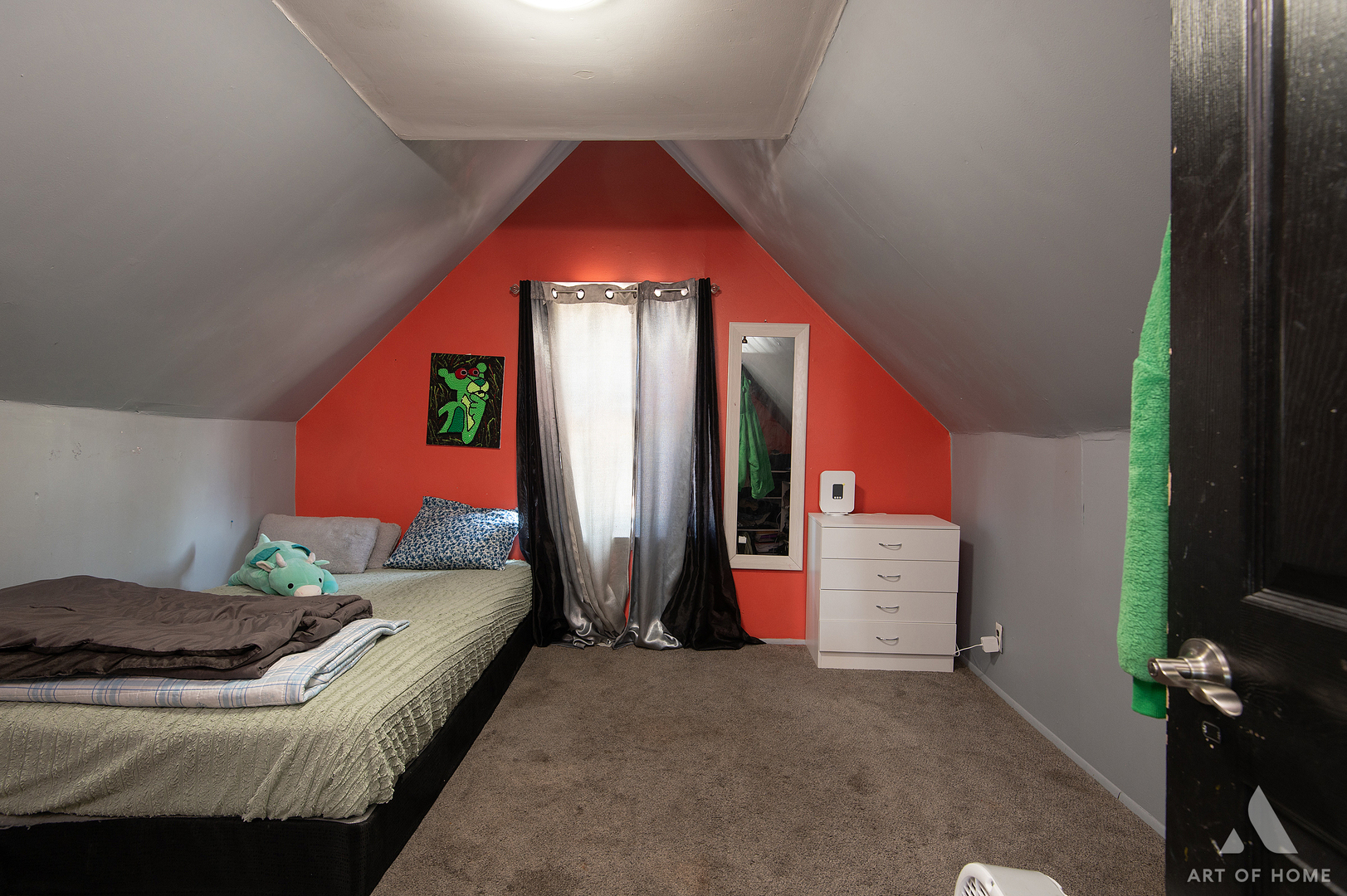 2110 N mango Avenue, Chicago, IL 60639