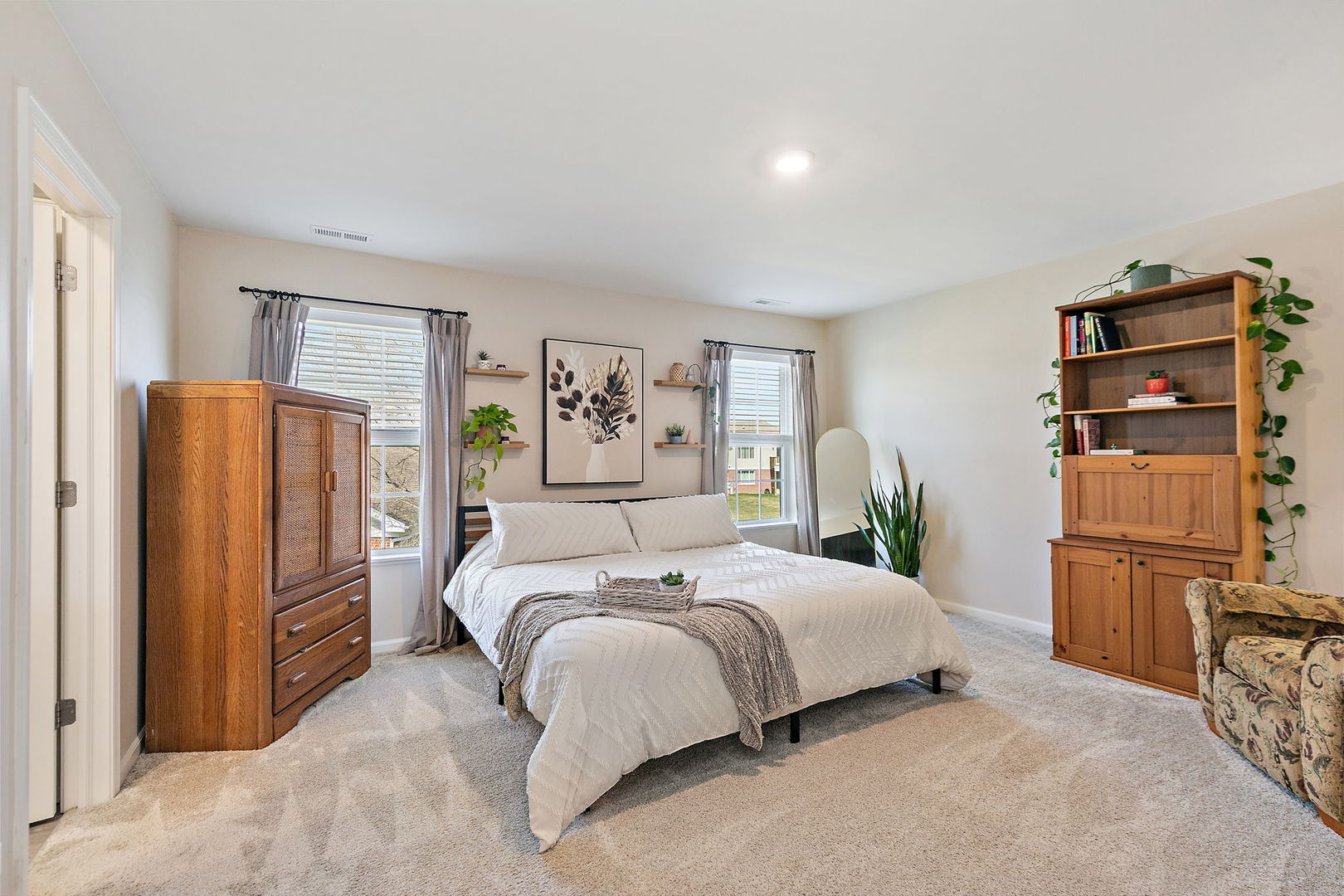 1204 Draper Road, McHenry, IL 60050