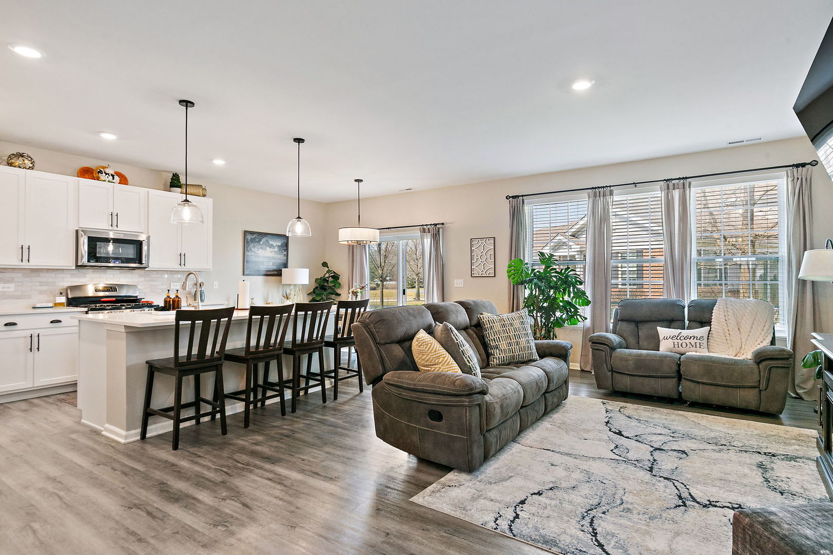 1204 Draper Road, McHenry, IL 60050