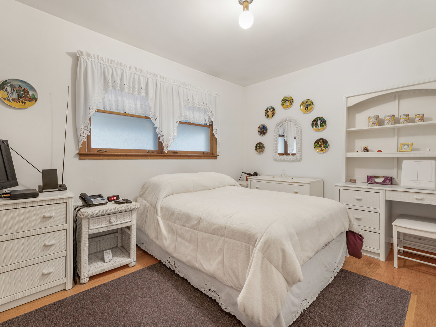 2429 N Newcastle Avenue, Chicago, IL 60707