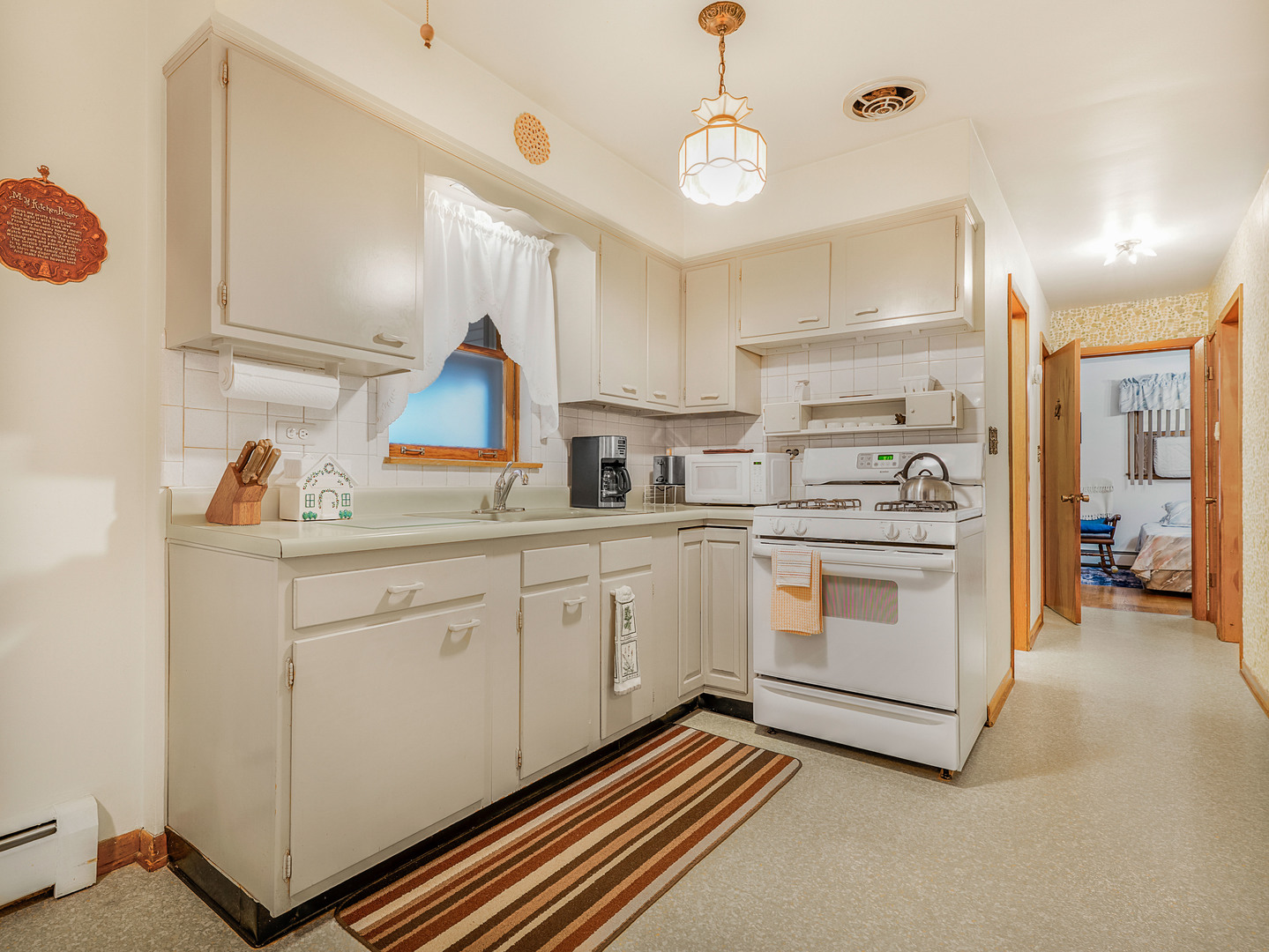 2429 N Newcastle Avenue, Chicago, IL 60707