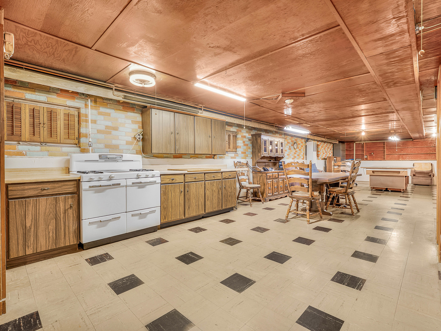 2429 N Newcastle Avenue, Chicago, IL 60707