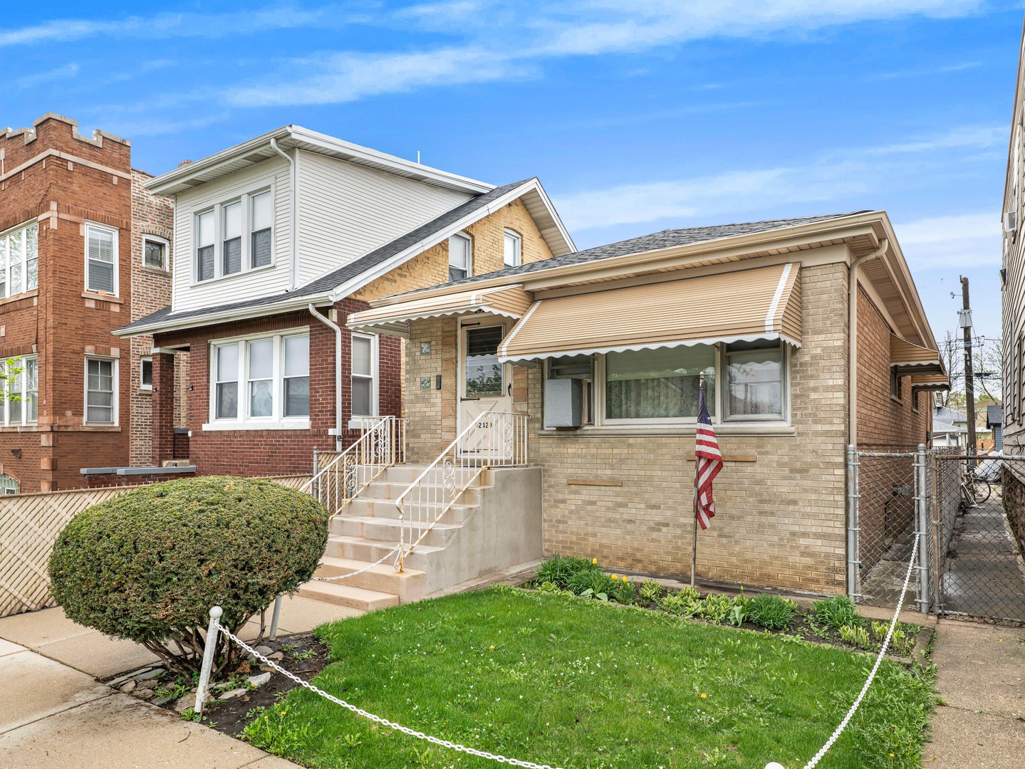 2429 N Newcastle Avenue, Chicago, IL 60707