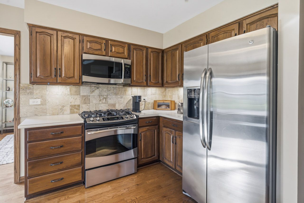 63 Country Club Drive, Prospect Heights, IL 60070