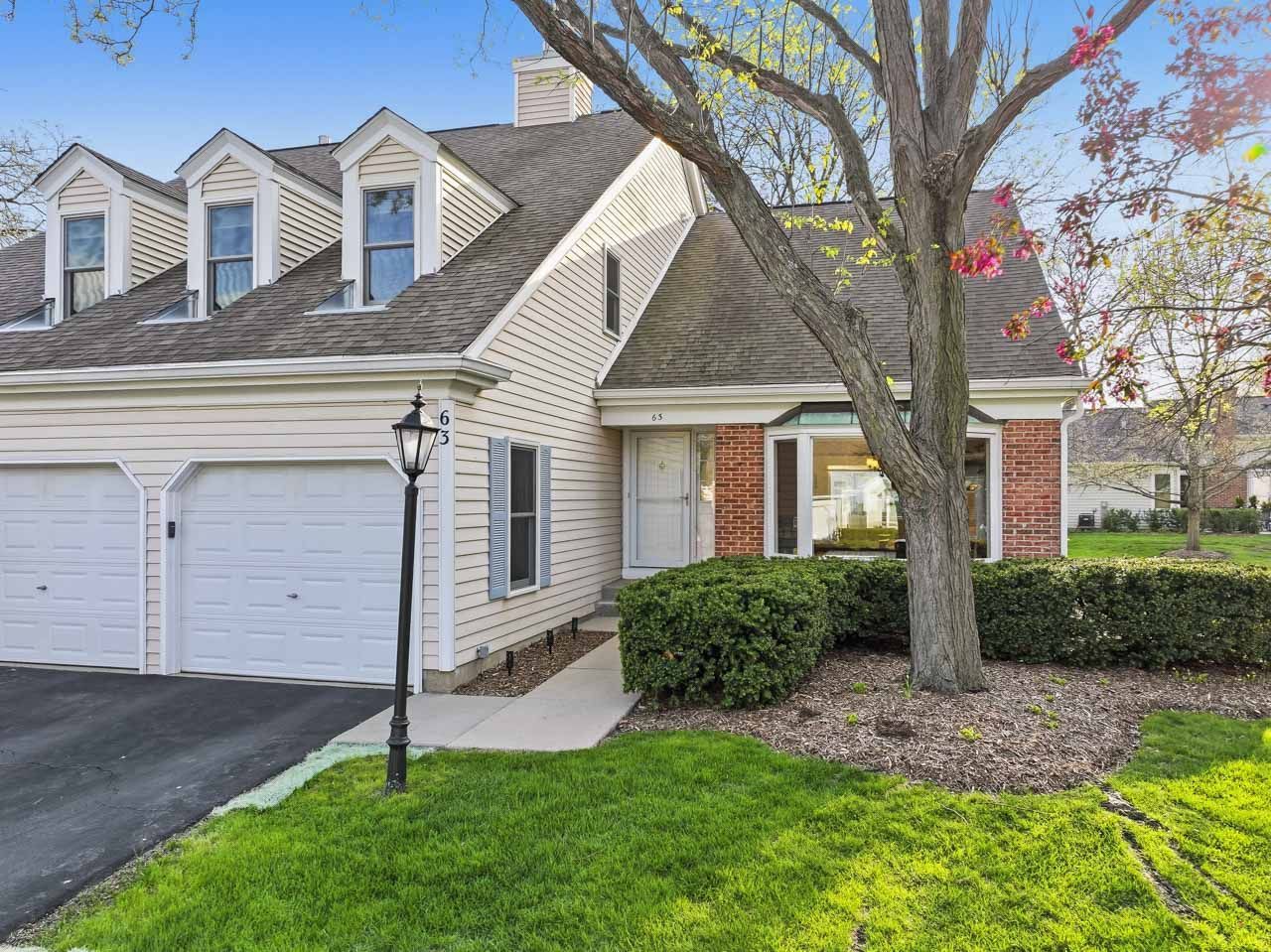 63 Country Club Drive, Prospect Heights, IL 60070