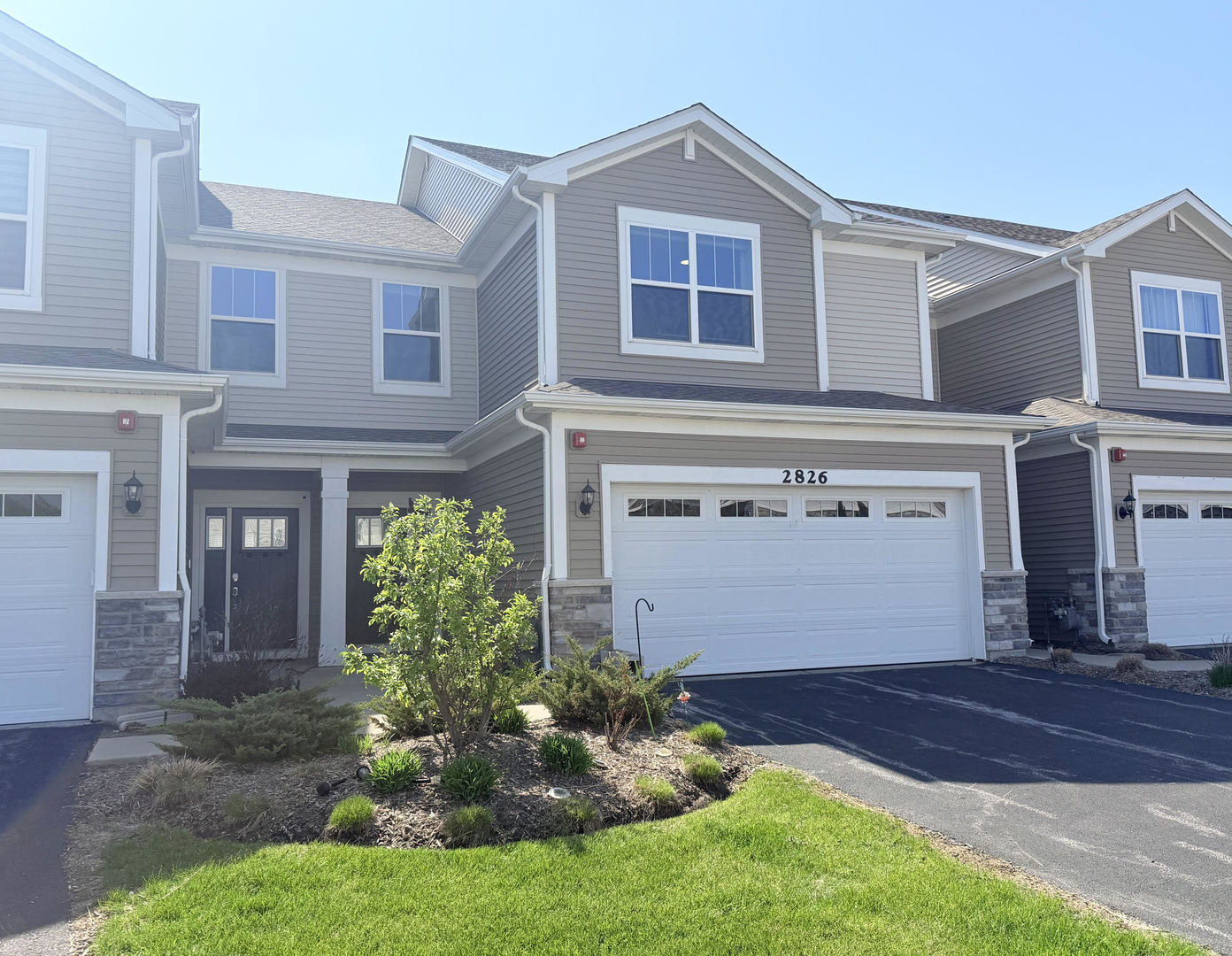 2826 Kessler Drive #2826, Mundelein, IL 60060