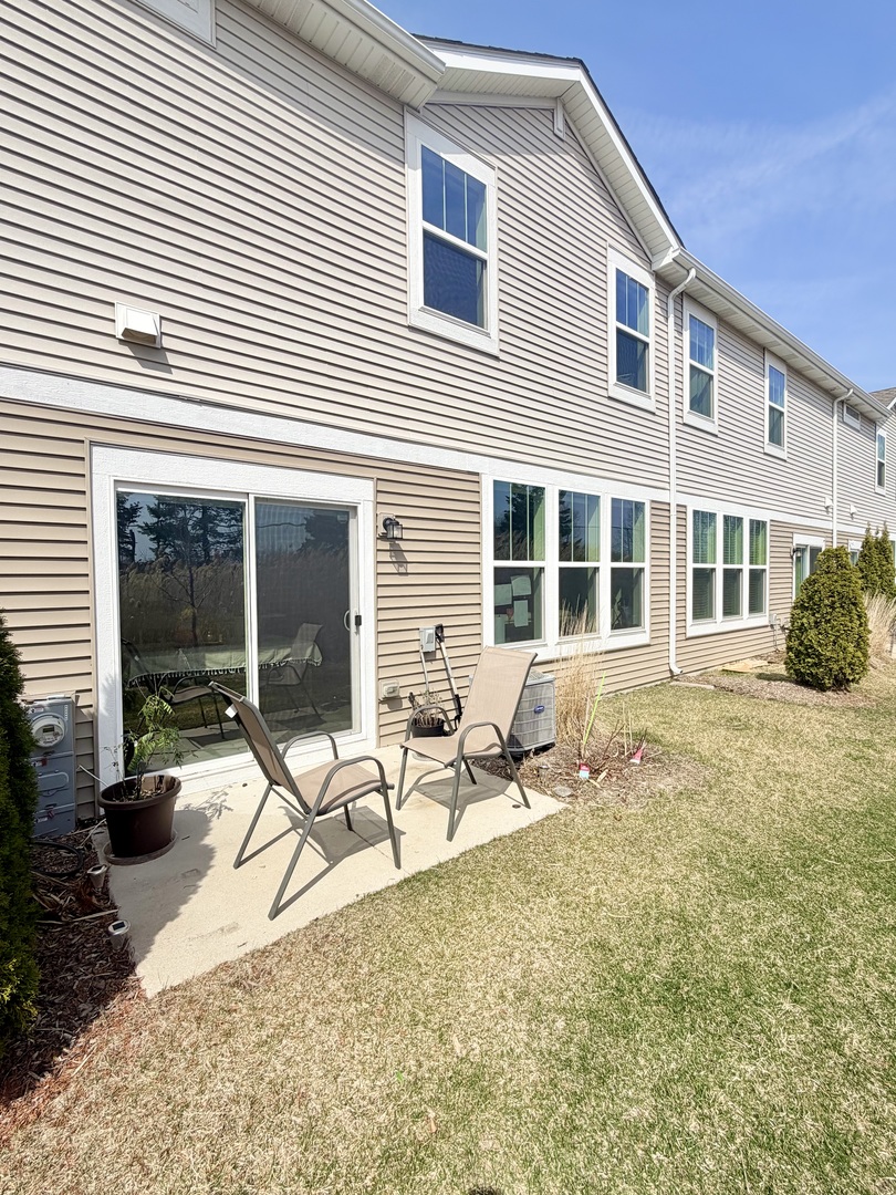 2826 Kessler Drive #2826, Mundelein, IL 60060