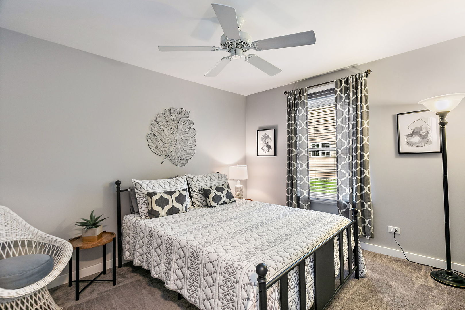 511 W Miller Avenue, Hinckley, IL 60520