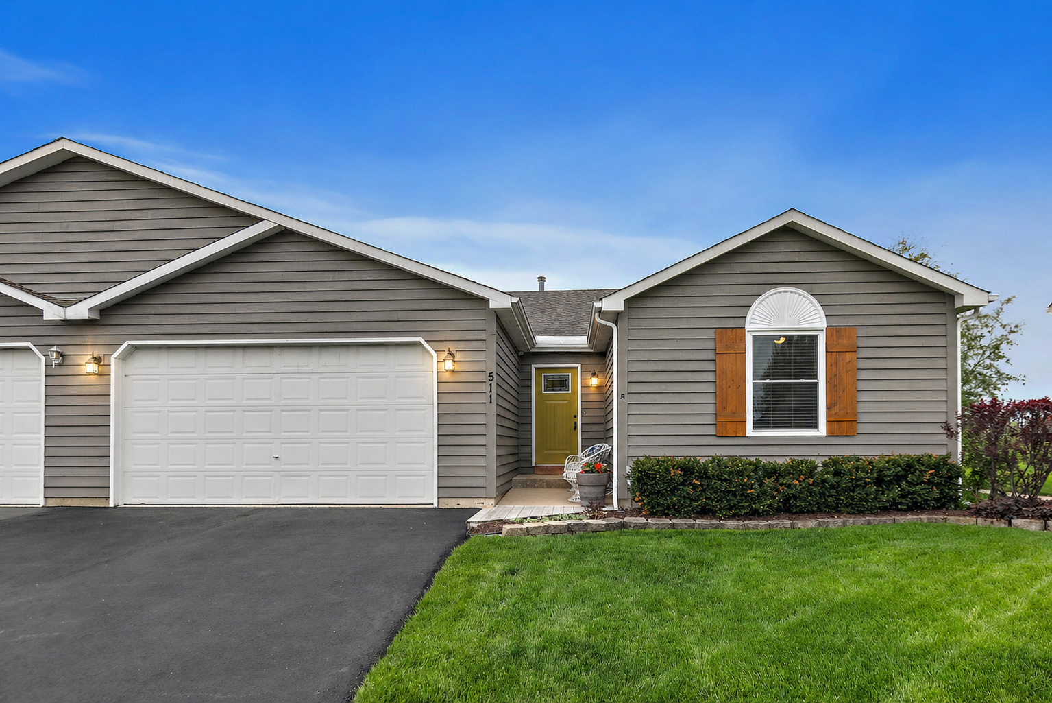 511 W Miller Avenue, Hinckley, IL 60520