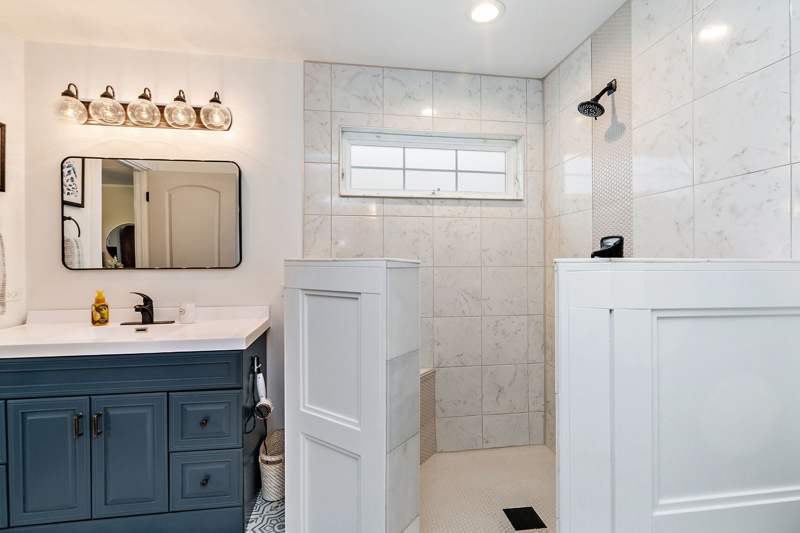 511 W Miller Avenue, Hinckley, IL 60520