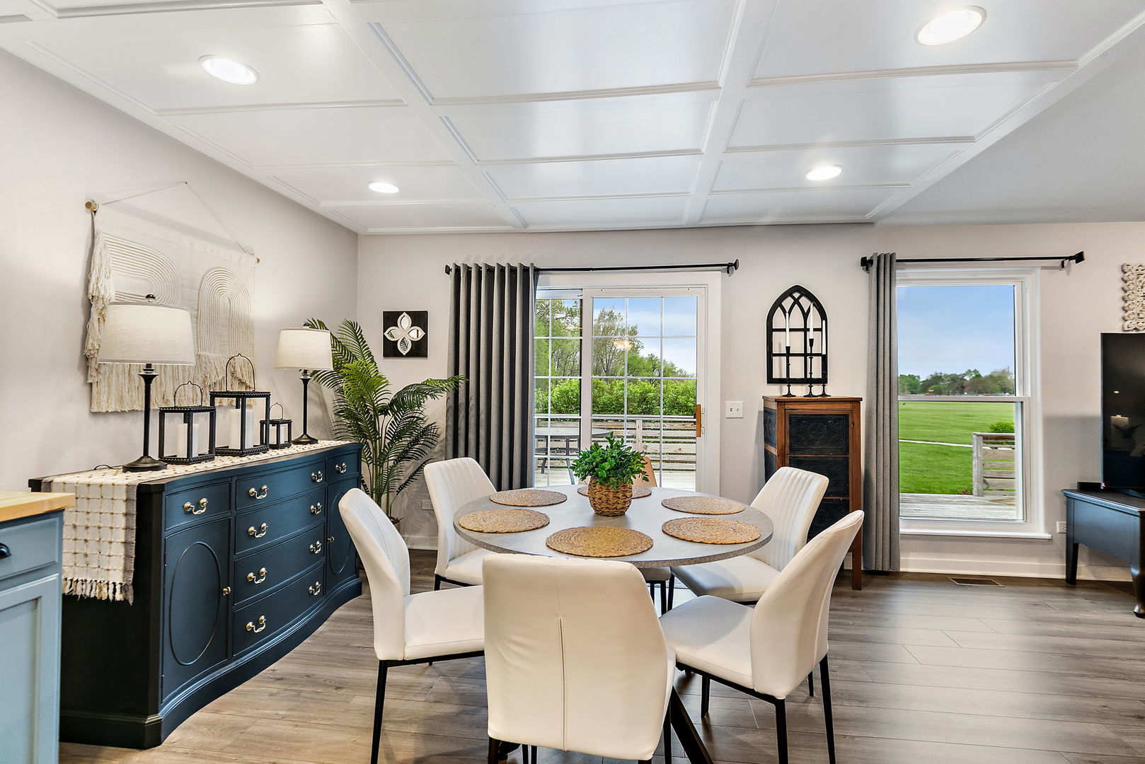 511 W Miller Avenue, Hinckley, IL 60520