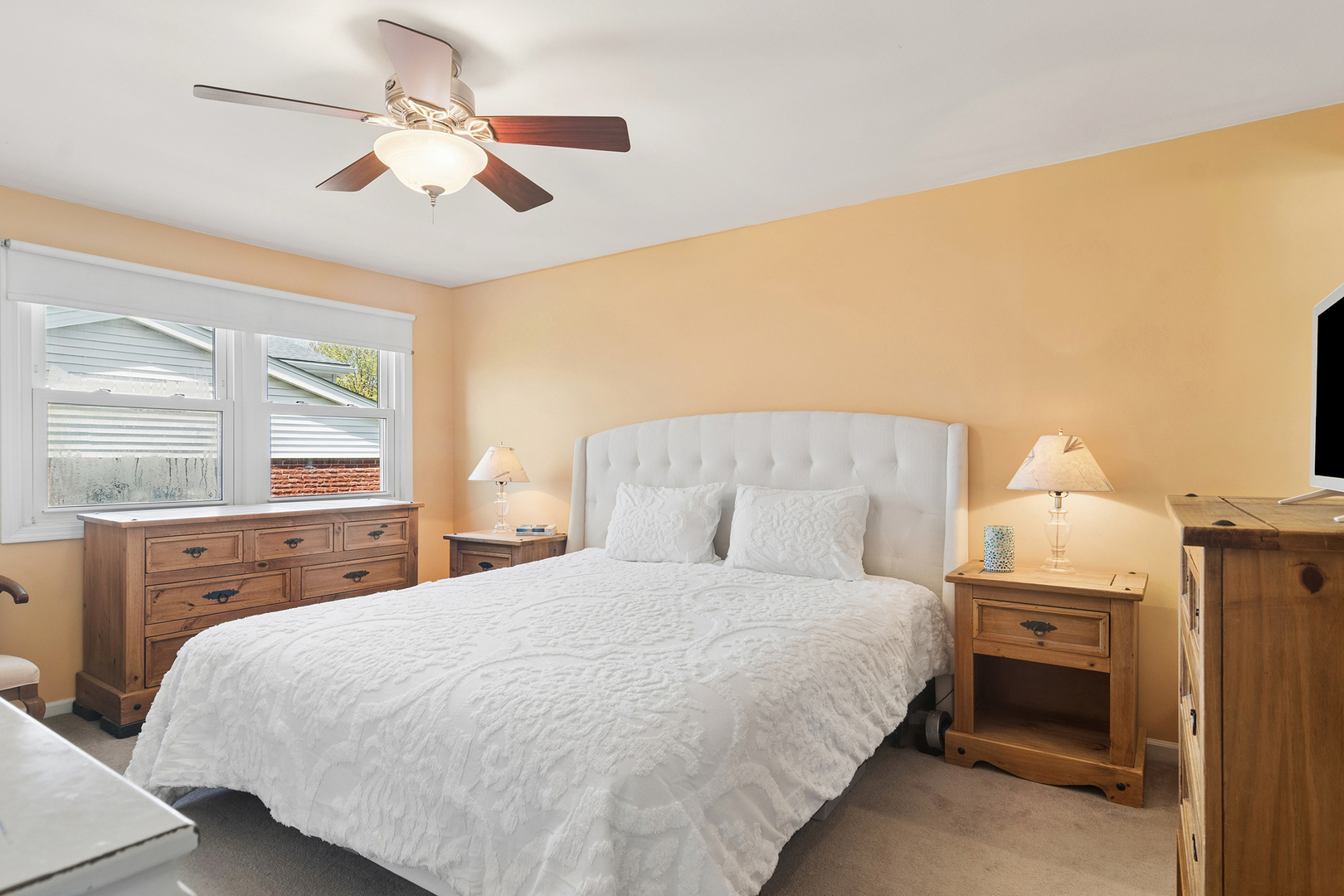 Arlington Heights, IL 60004