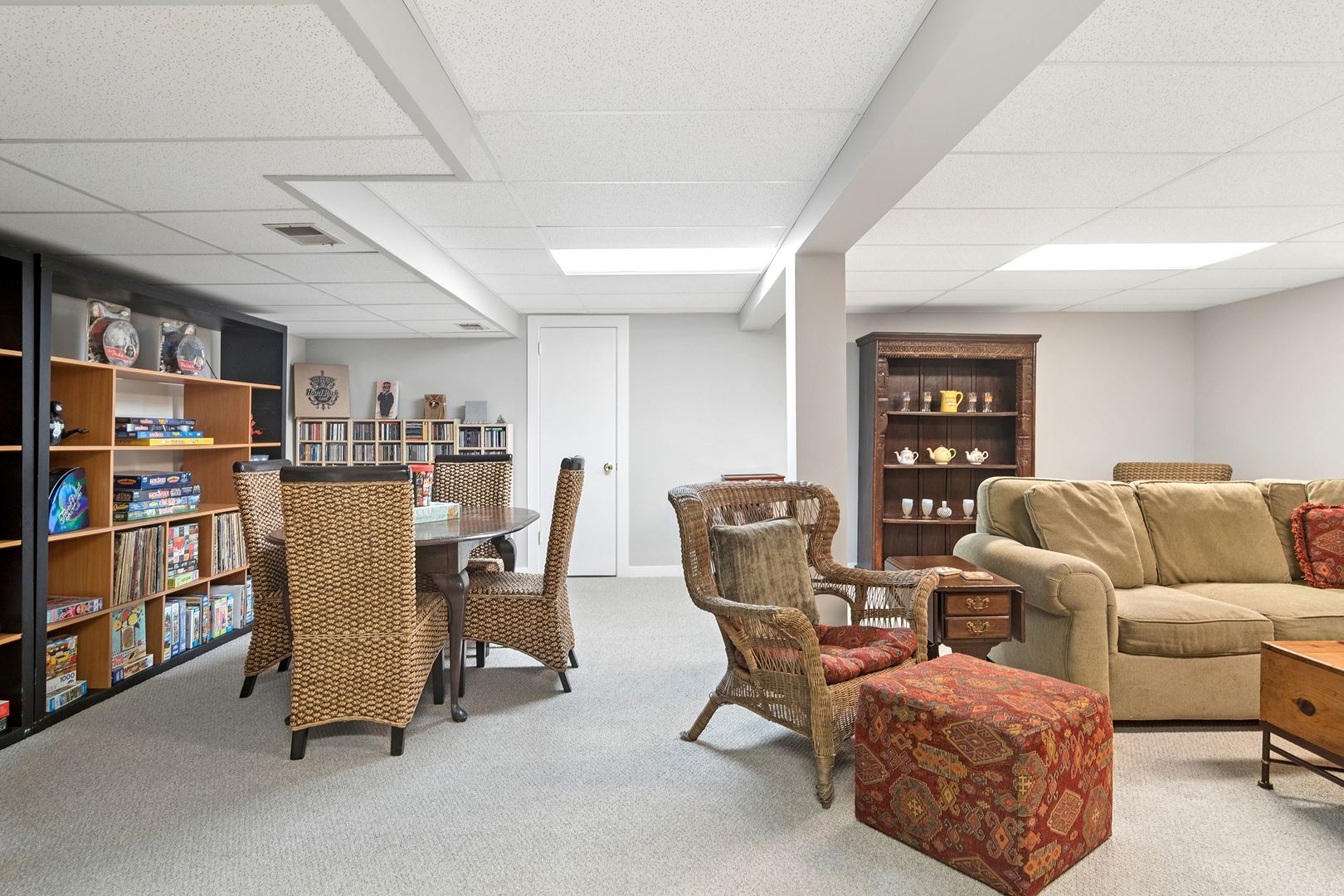 Arlington Heights, IL 60004