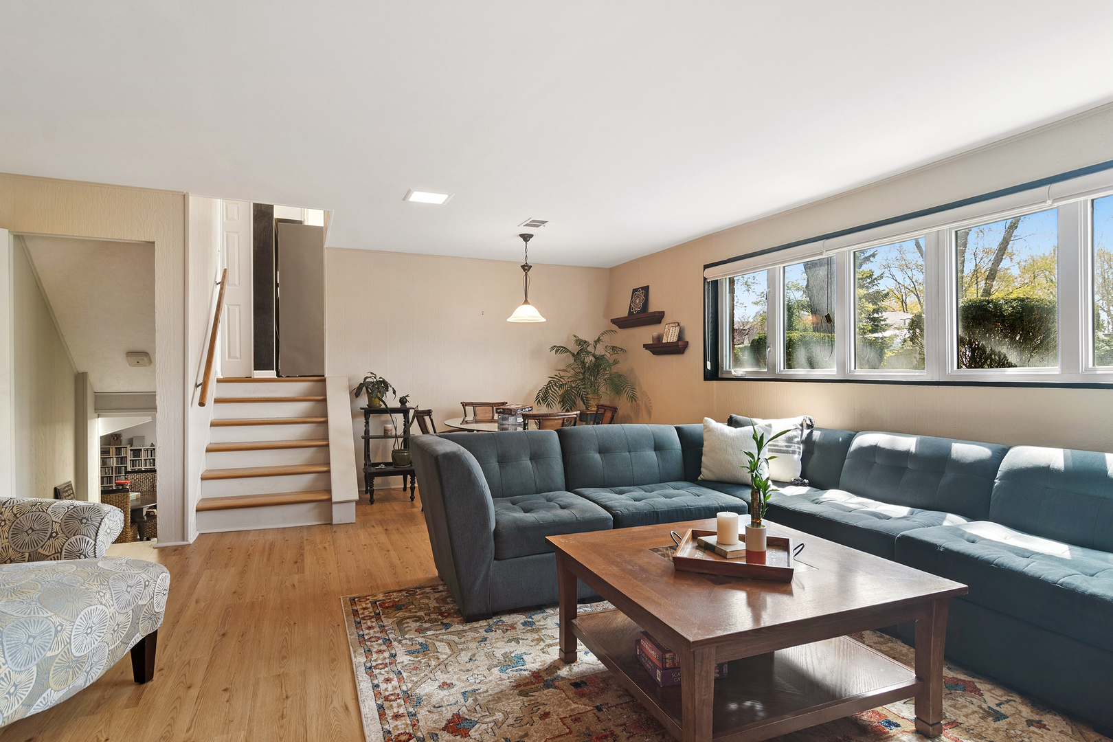 Arlington Heights, IL 60004