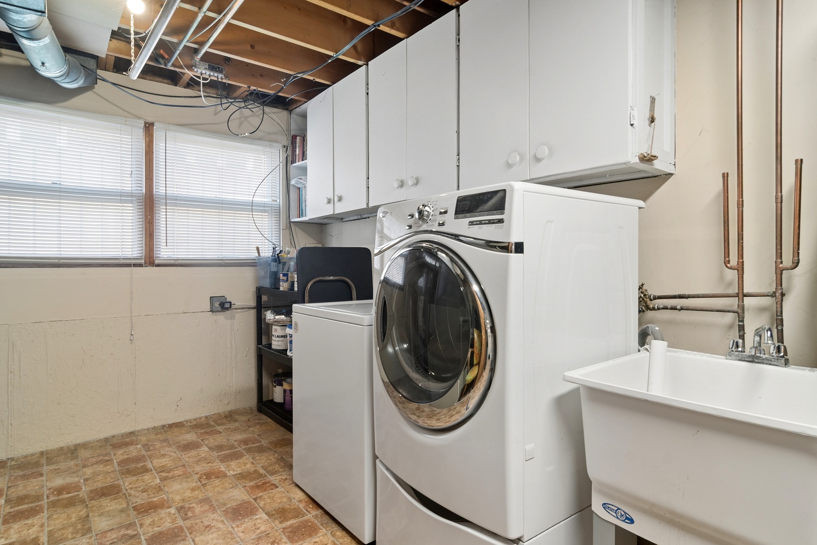 Arlington Heights, IL 60004