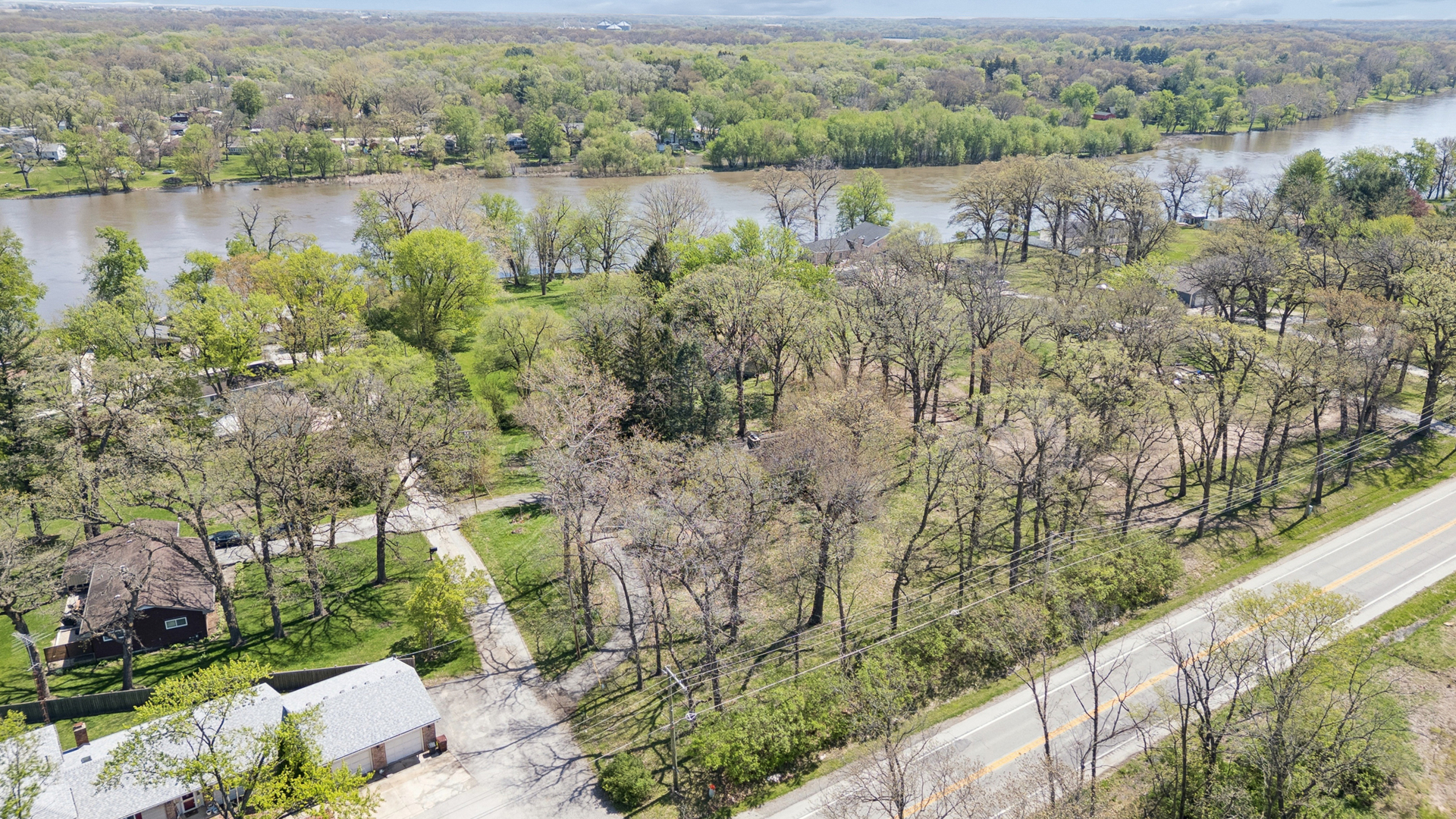 Custer Park, IL 60481