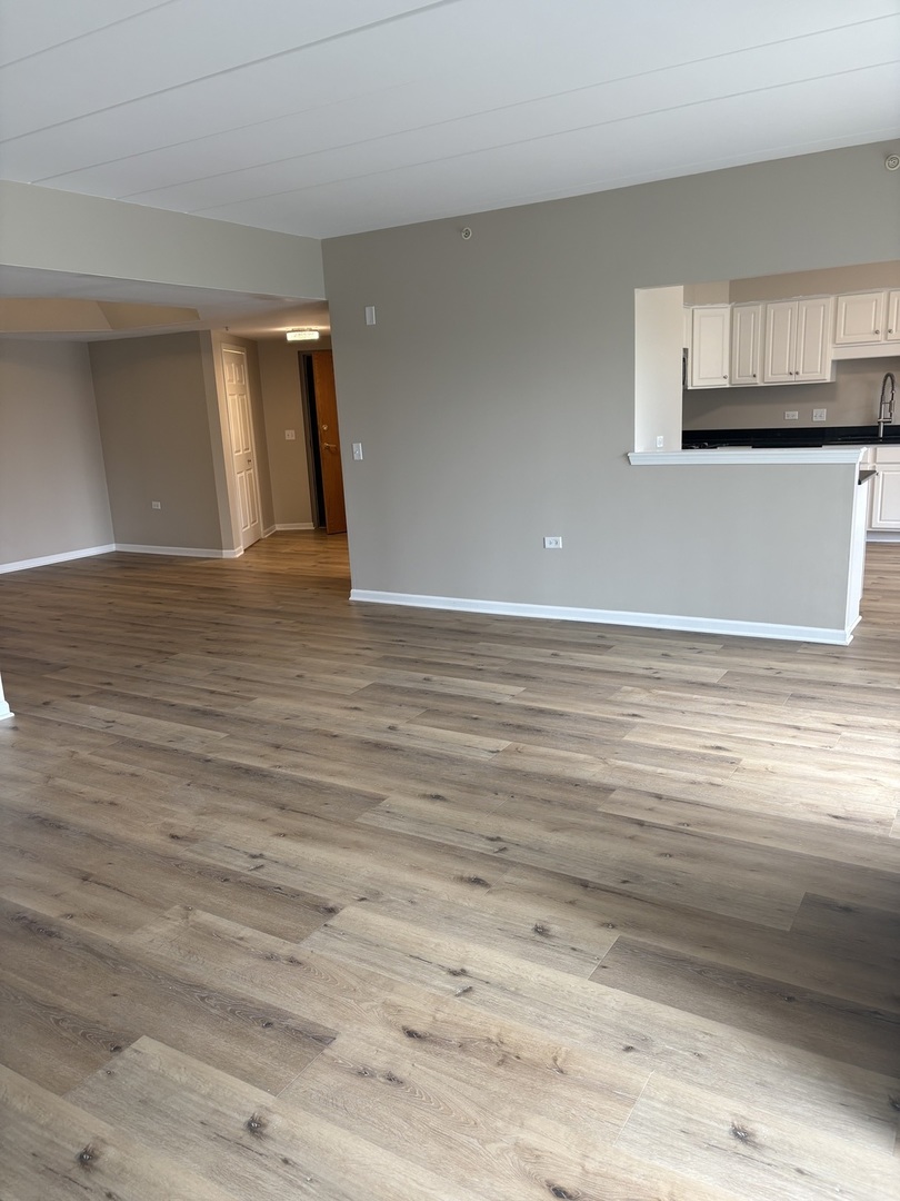 14100 Sheffield Drive #203, Homer Glen, IL 60491