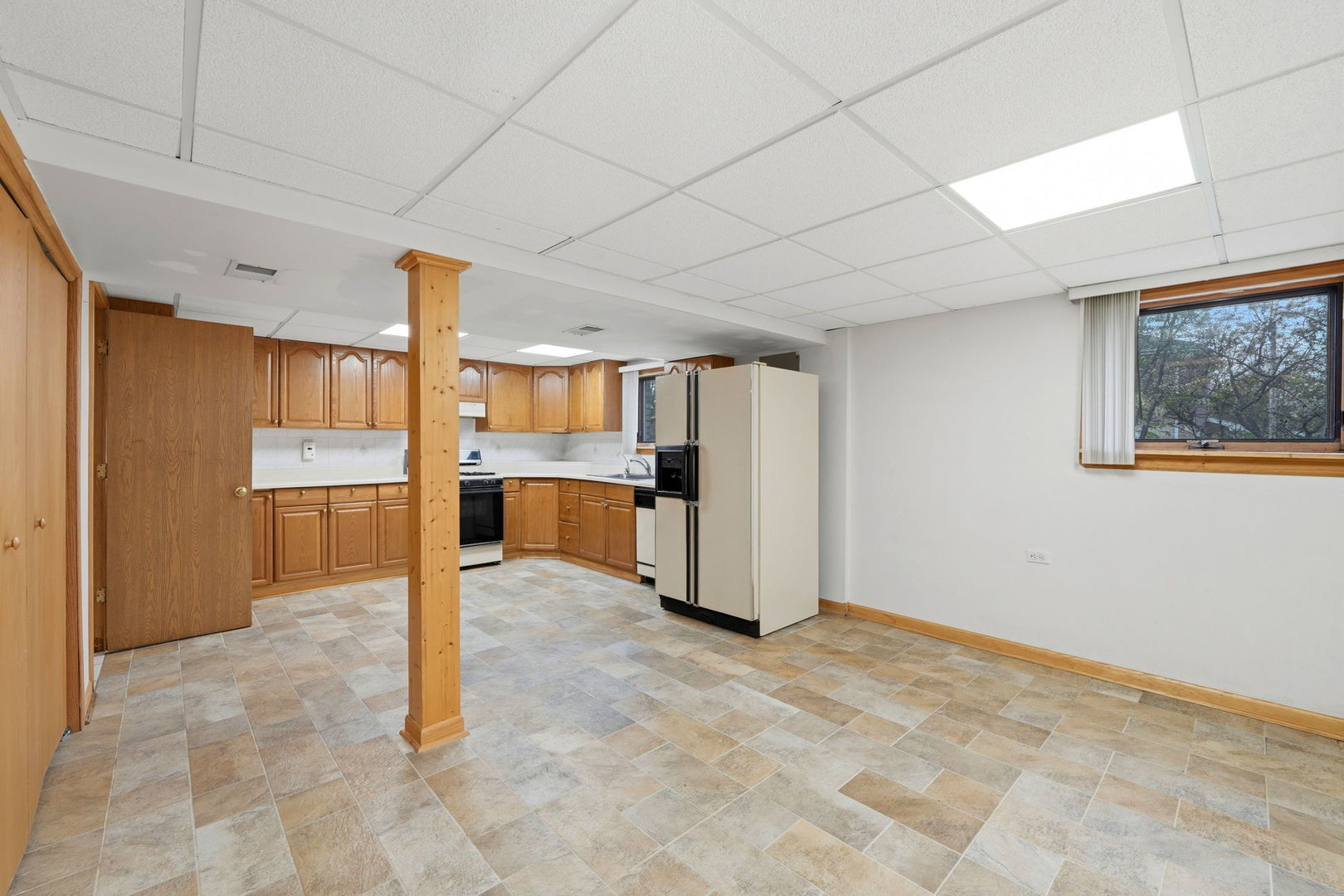 8920 Emerald Court, Hickory Hills, IL 60457