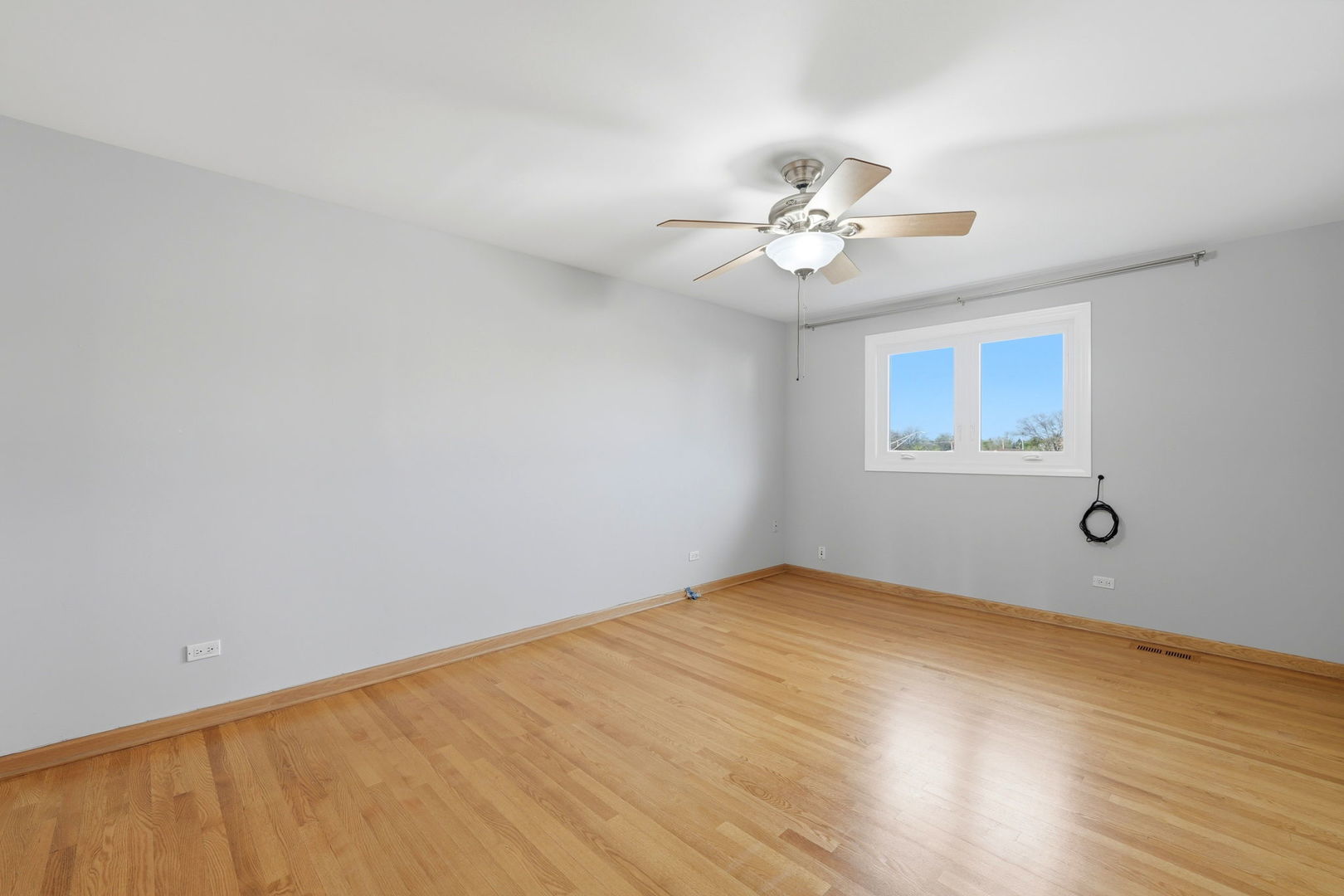 8920 Emerald Court, Hickory Hills, IL 60457