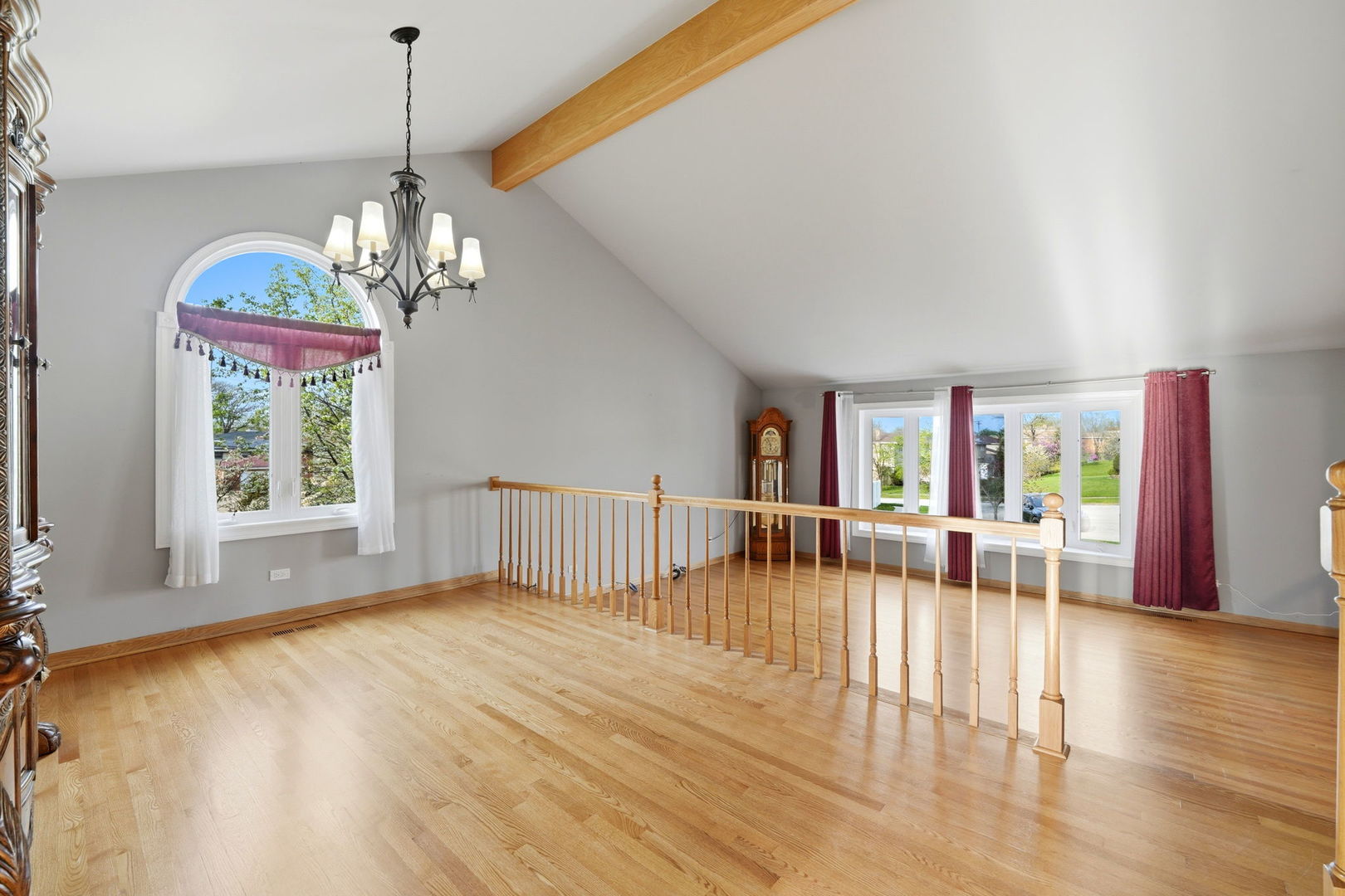 8920 Emerald Court, Hickory Hills, IL 60457