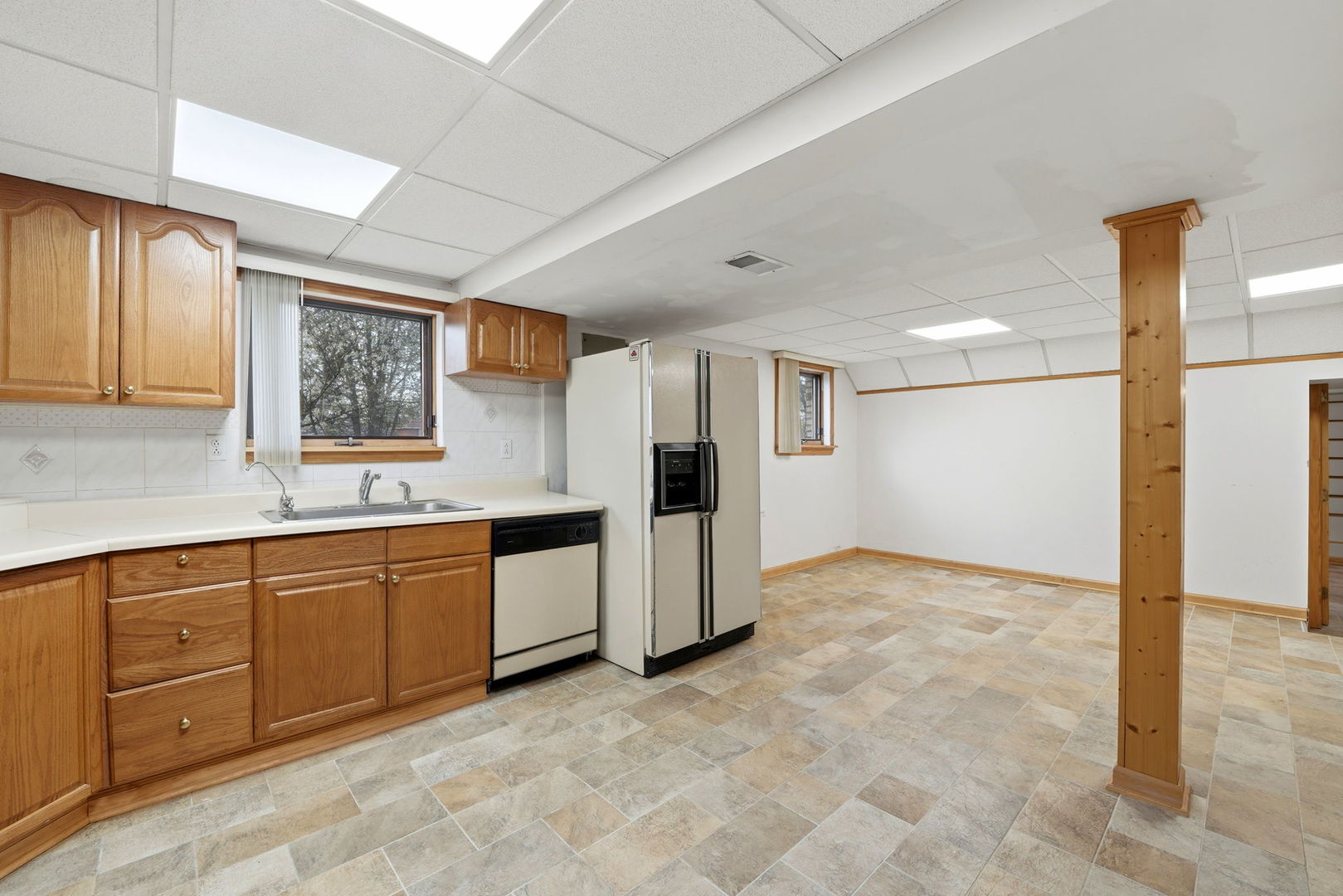 8920 Emerald Court, Hickory Hills, IL 60457