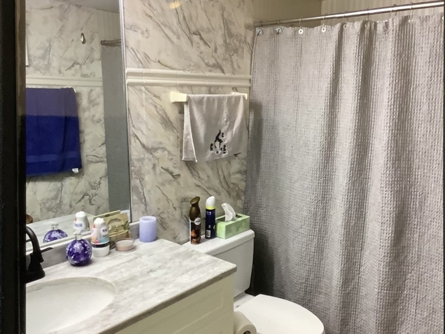 8090 Garfield Avenue #3-1, Burr Ridge, IL 60527