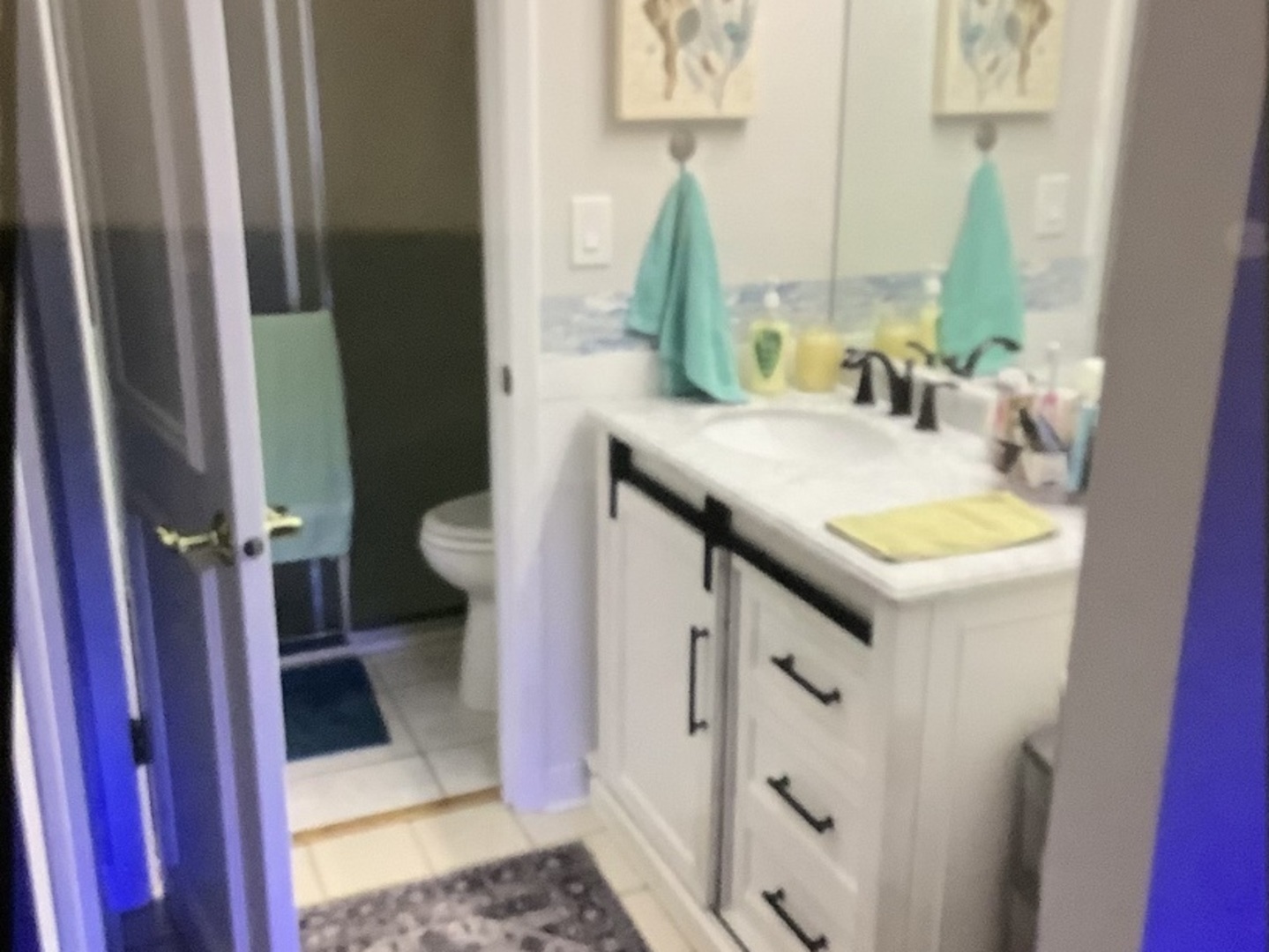 8090 Garfield Avenue #3-1, Burr Ridge, IL 60527