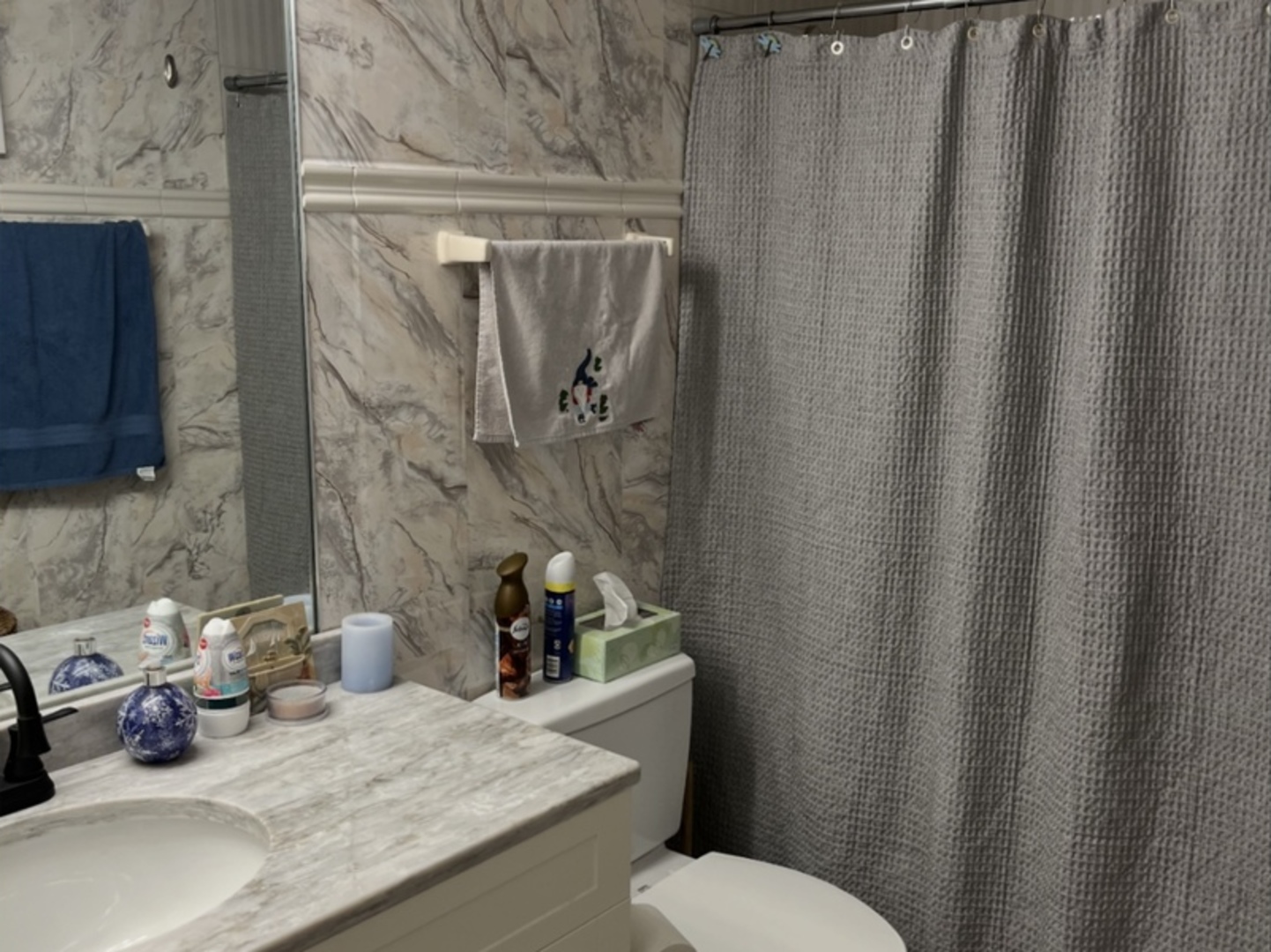 8090 Garfield Avenue #3-1, Burr Ridge, IL 60527