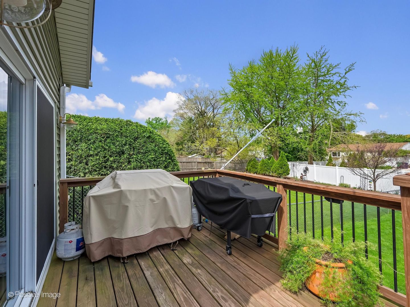 136 Green Valley Drive, Lombard, IL 60148