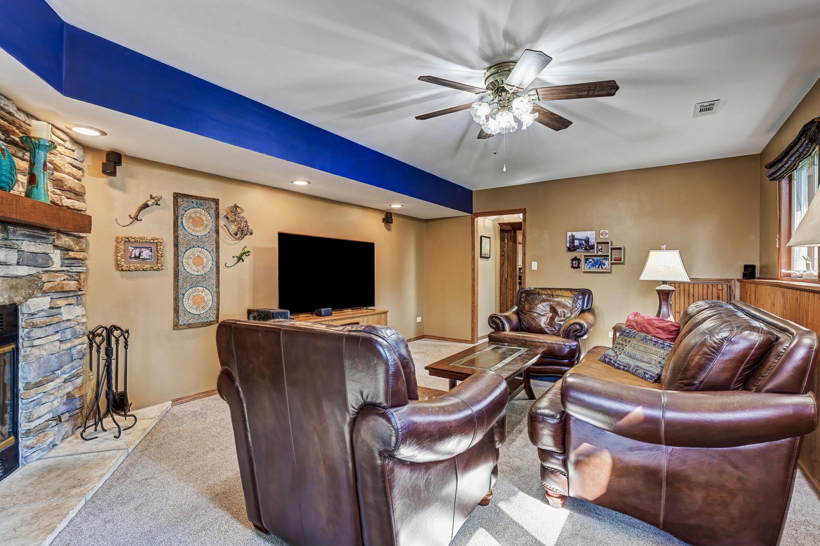 445 Golf Road, Crystal Lake, IL 60014