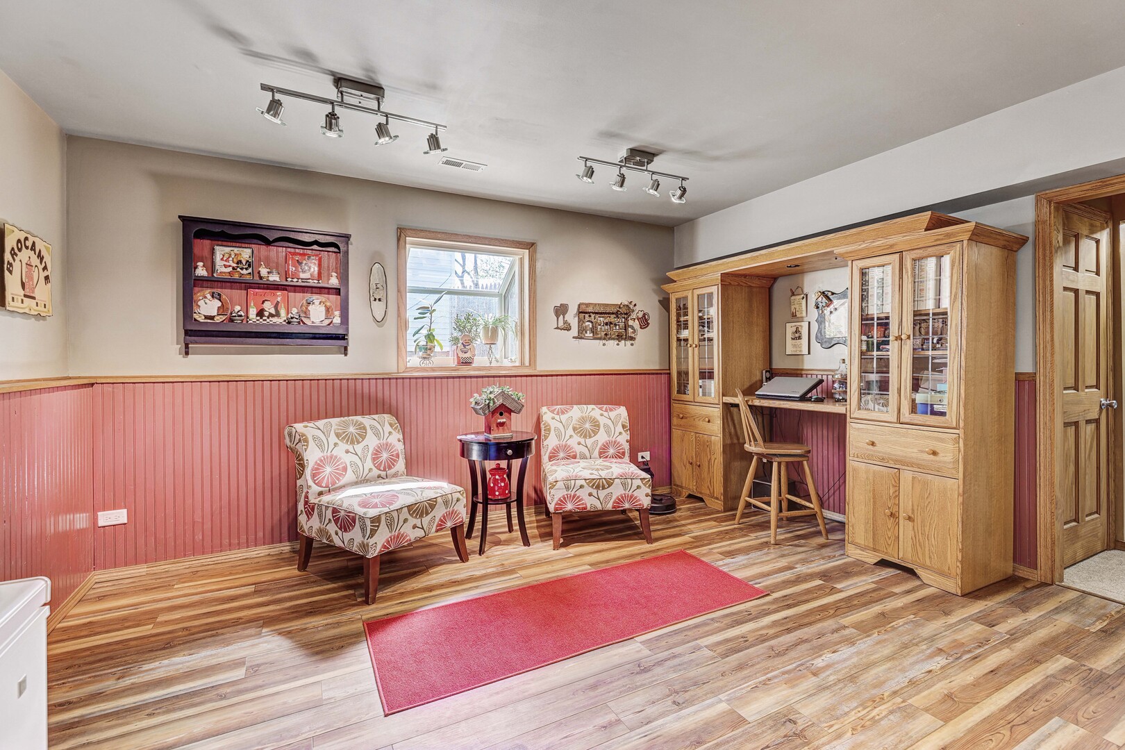 445 Golf Road, Crystal Lake, IL 60014