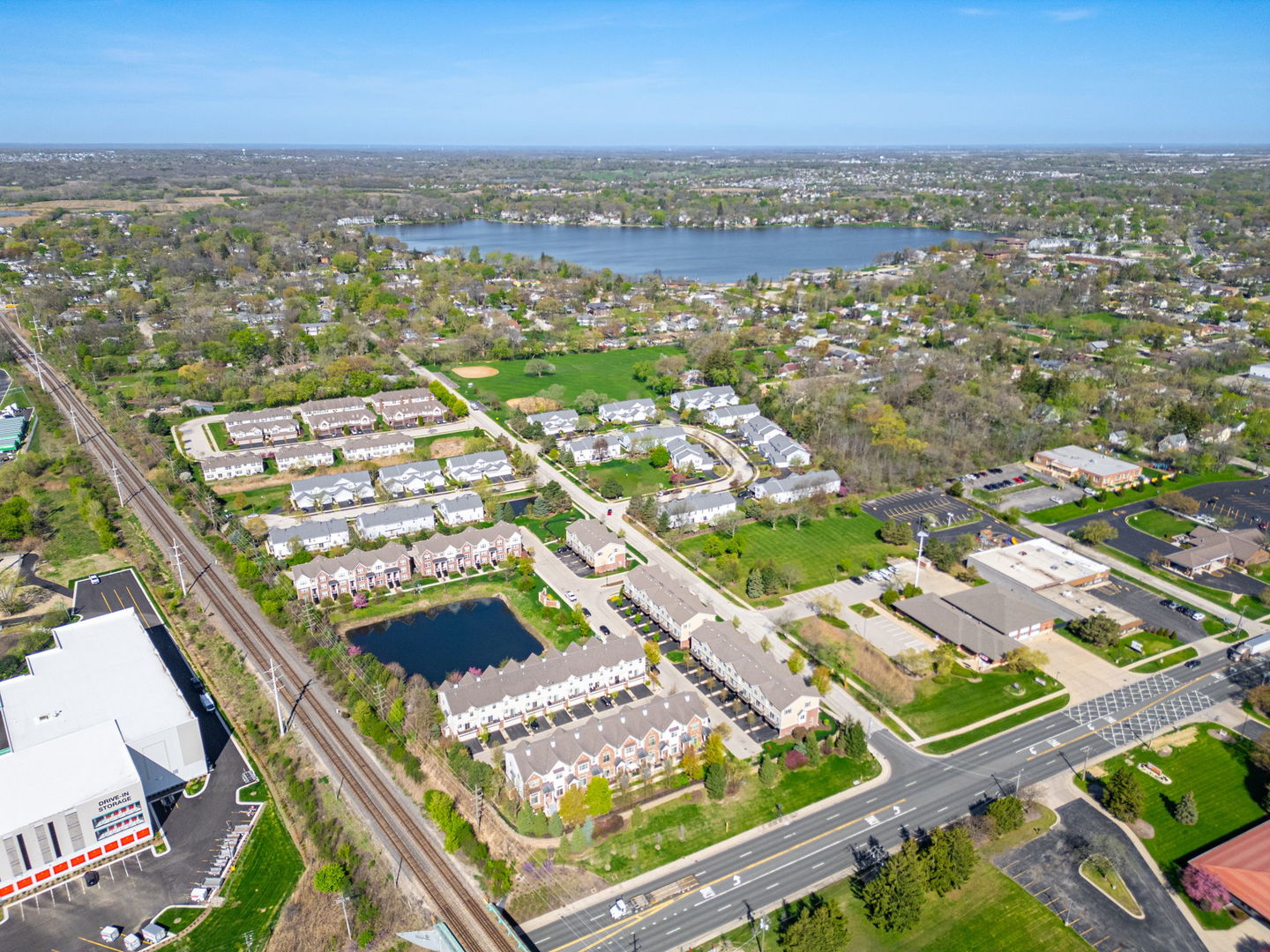 1452 Lakeridge Court, Mundelein, IL 60060