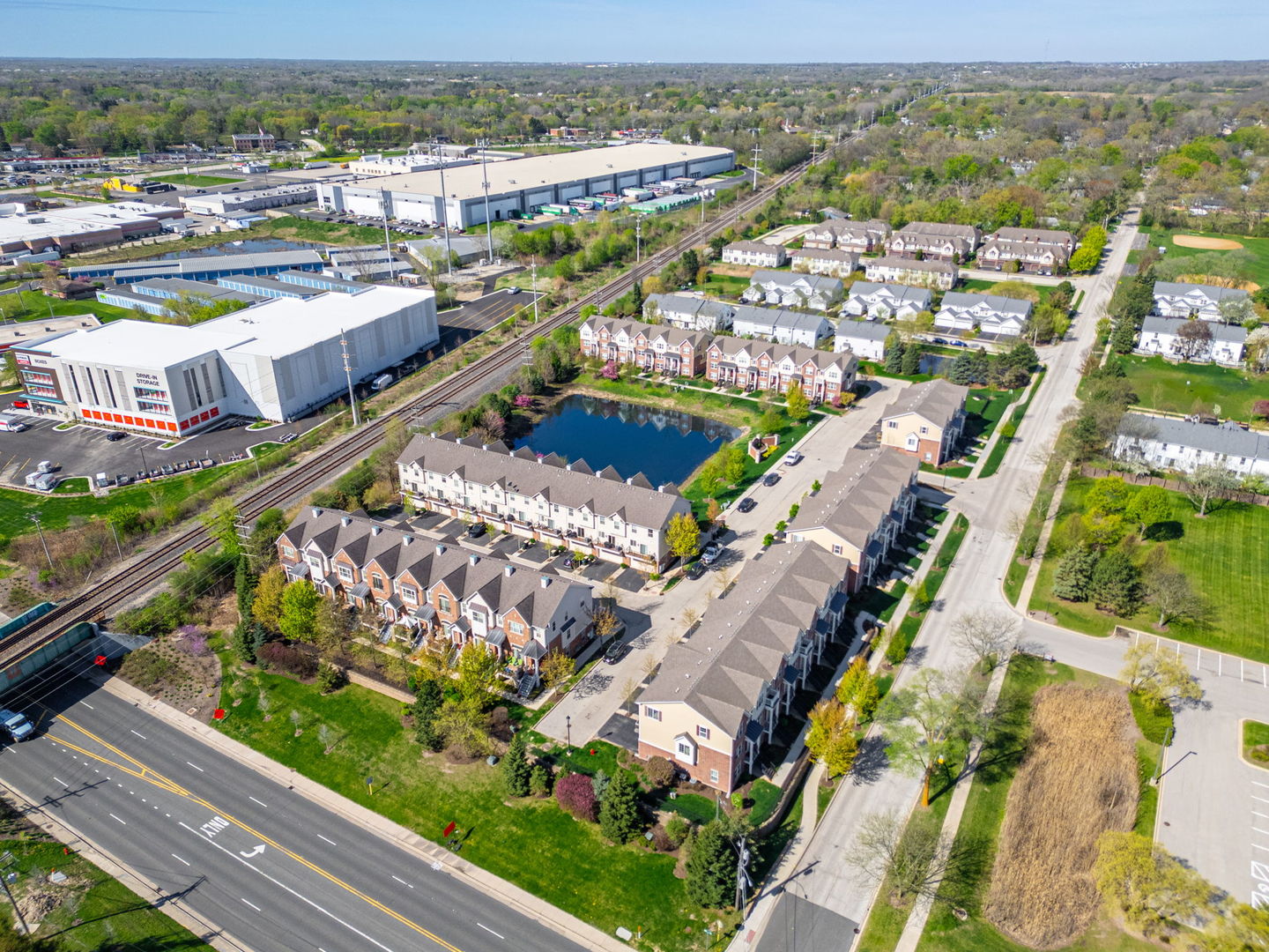 1452 Lakeridge Court, Mundelein, IL 60060