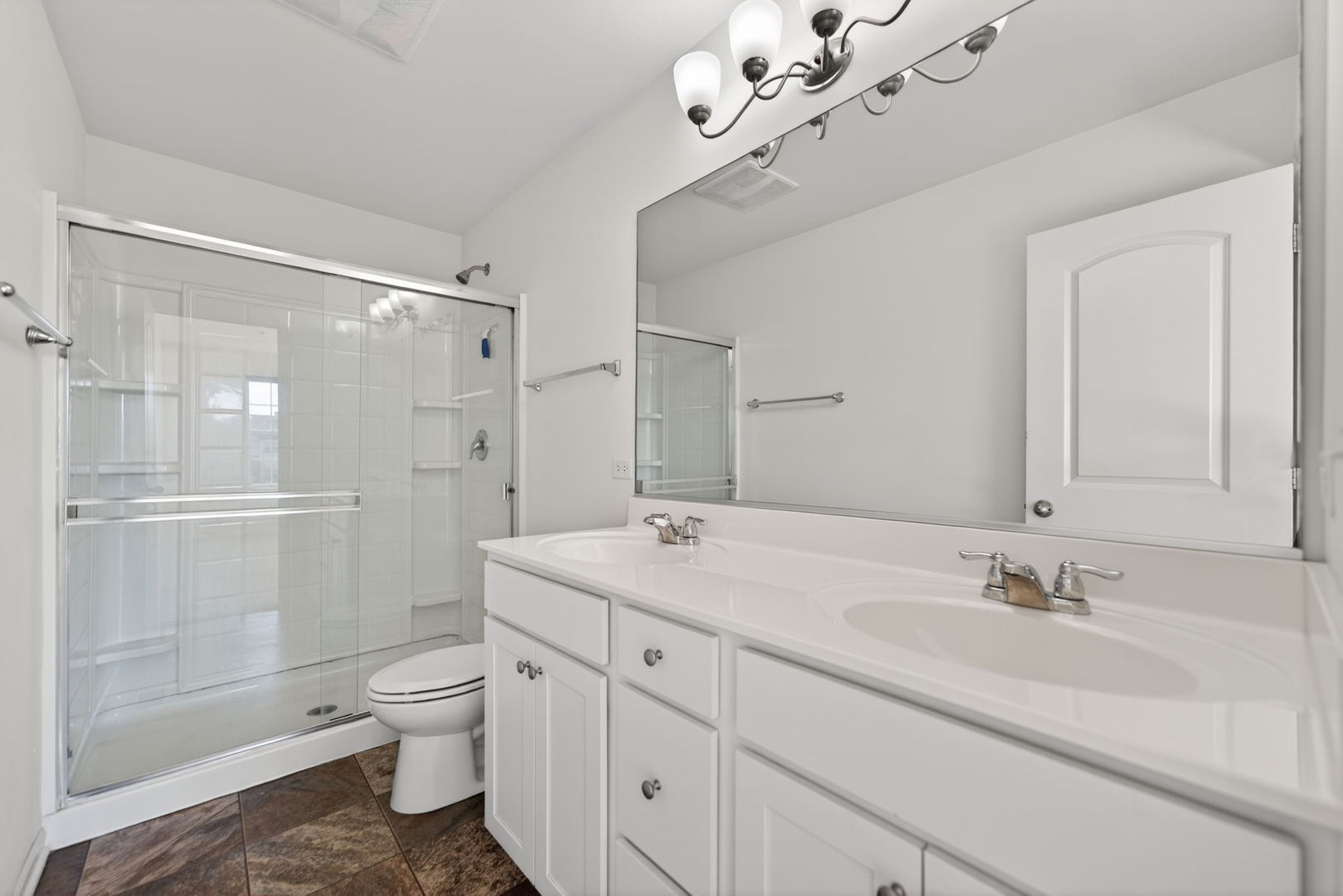 1452 Lakeridge Court, Mundelein, IL 60060