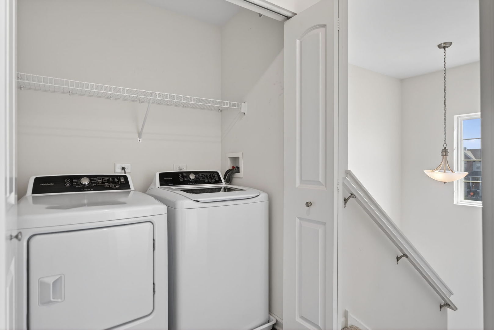 1452 Lakeridge Court, Mundelein, IL 60060