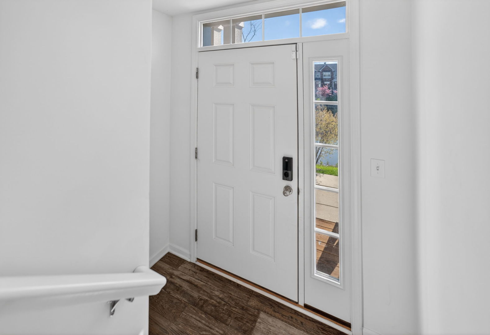 1452 Lakeridge Court, Mundelein, IL 60060