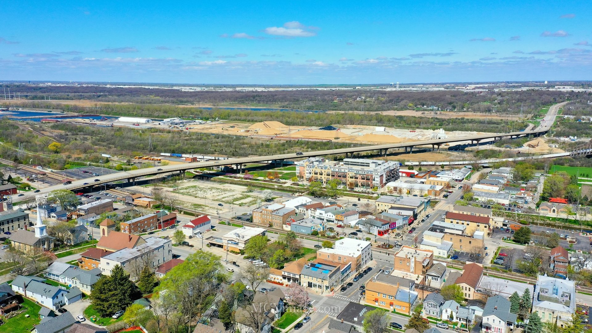 226 E Illinois Street #6, Lemont, IL 60439