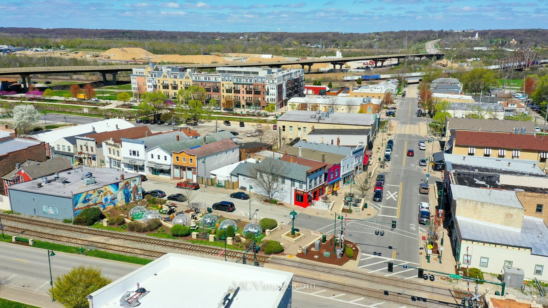 226 E Illinois Street #6, Lemont, IL 60439