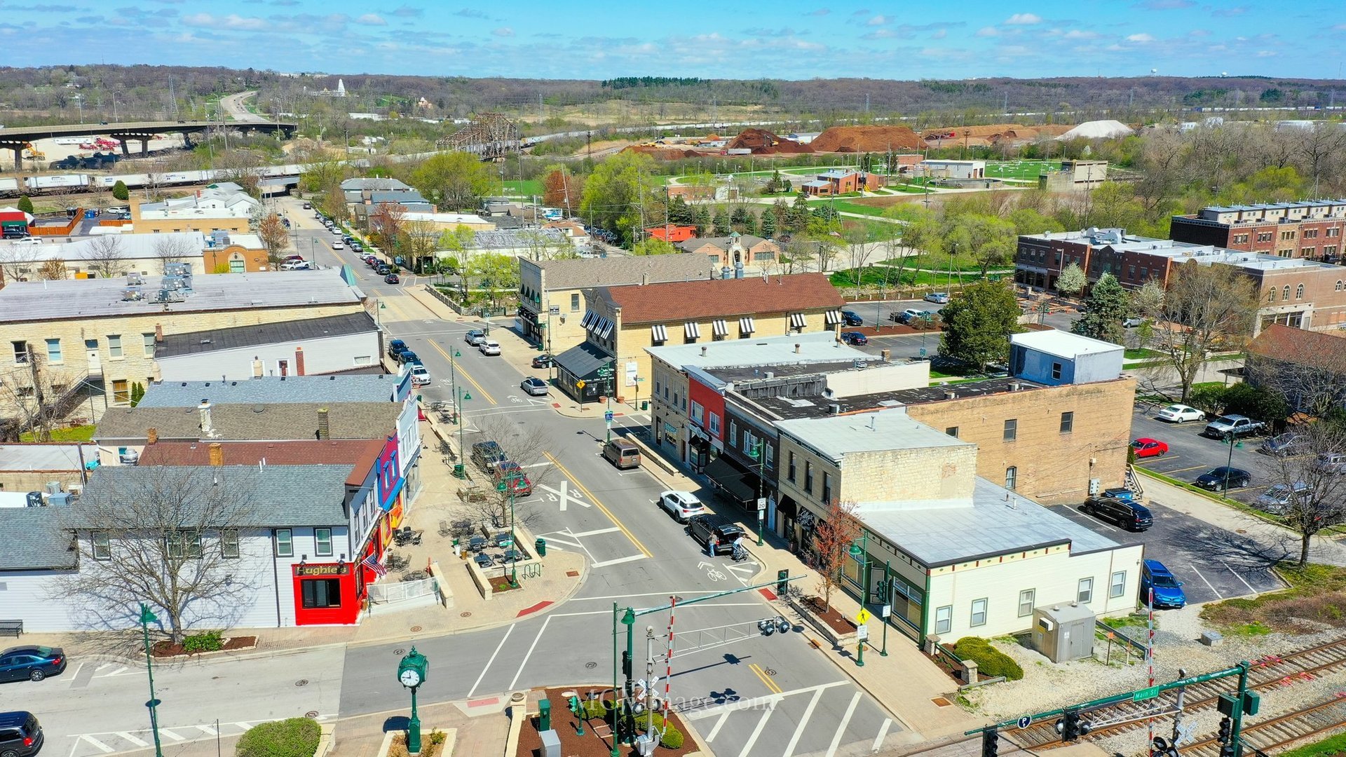 226 E Illinois Street #6, Lemont, IL 60439