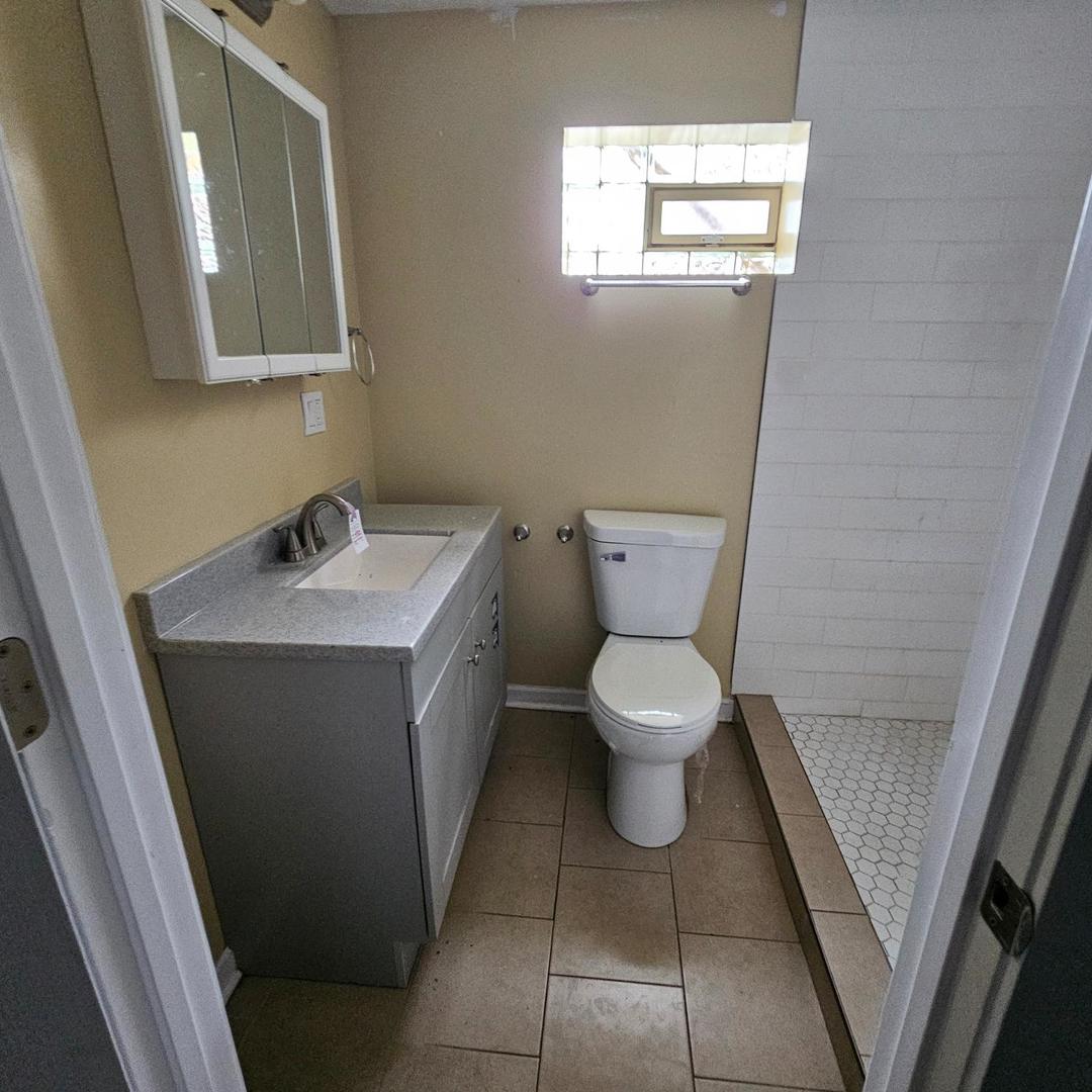 2608 E 92nd Street, Chicago, IL 60617