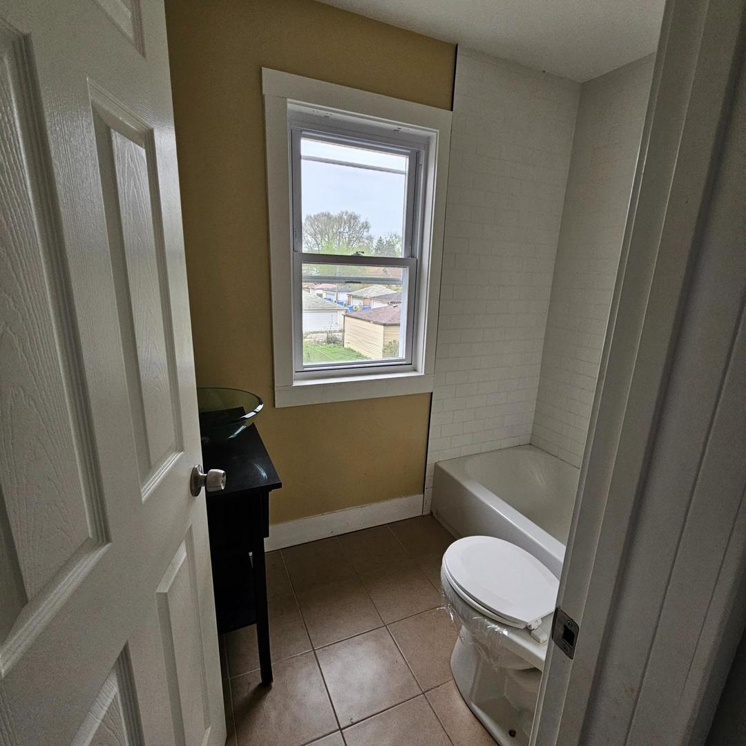 2608 E 92nd Street, Chicago, IL 60617