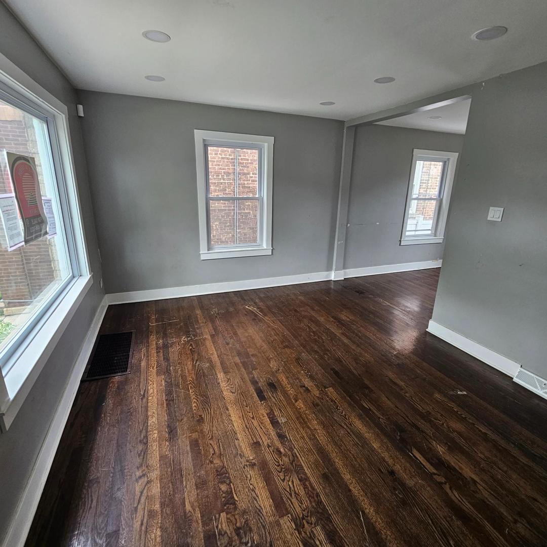 2608 E 92nd Street, Chicago, IL 60617