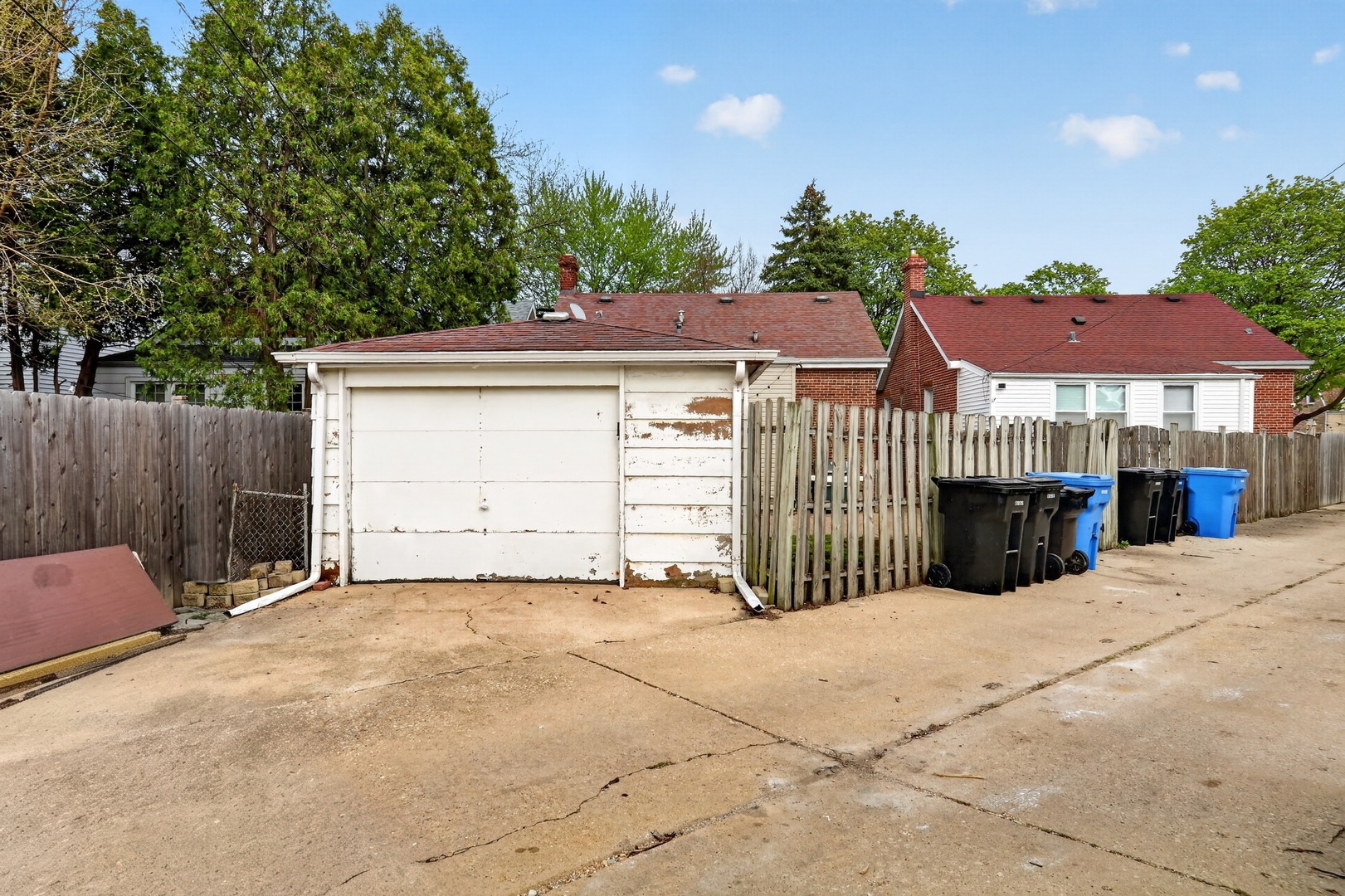 5332 N Latrobe Avenue, Chicago, IL 60630